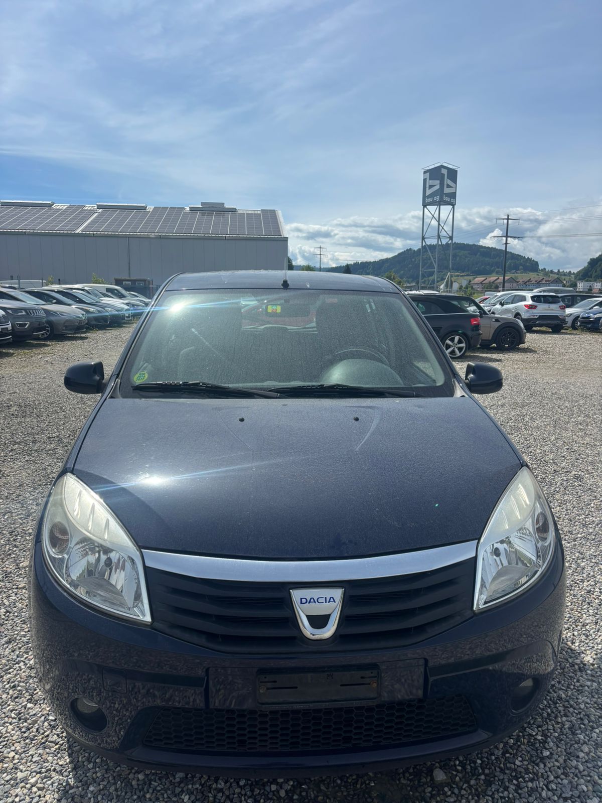 DACIA Sandero 1.6 Lauréate-image-1