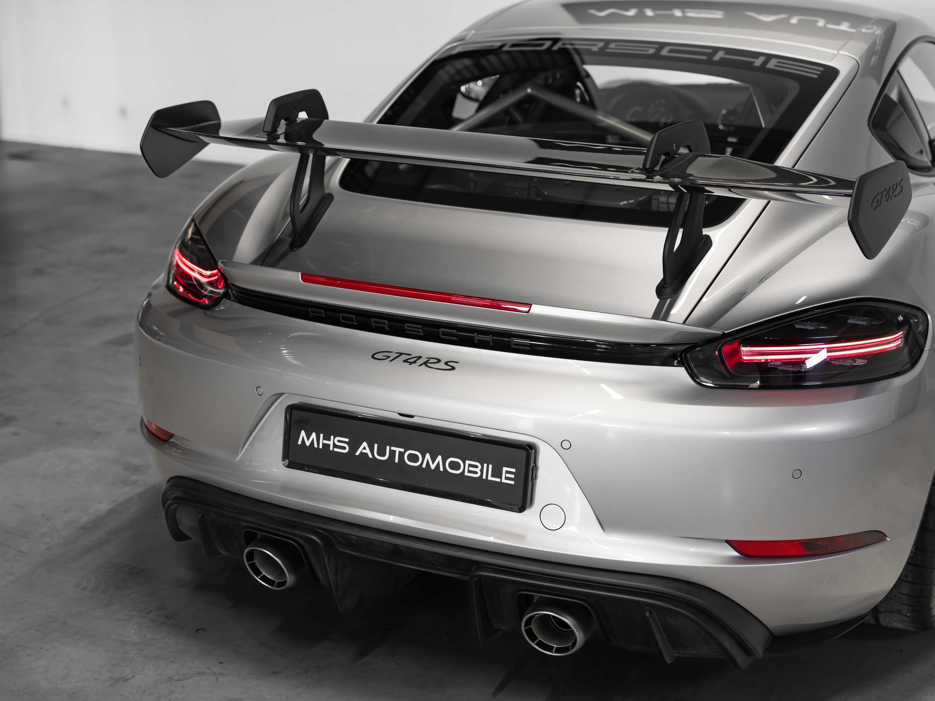 PORSCHE 718 Cayman GT4 RS PDK-image-25