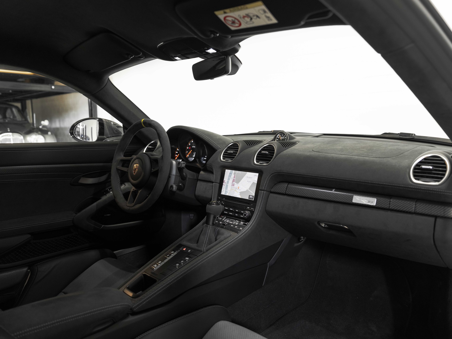 PORSCHE 718 Cayman GT4 RS PDK-image-12