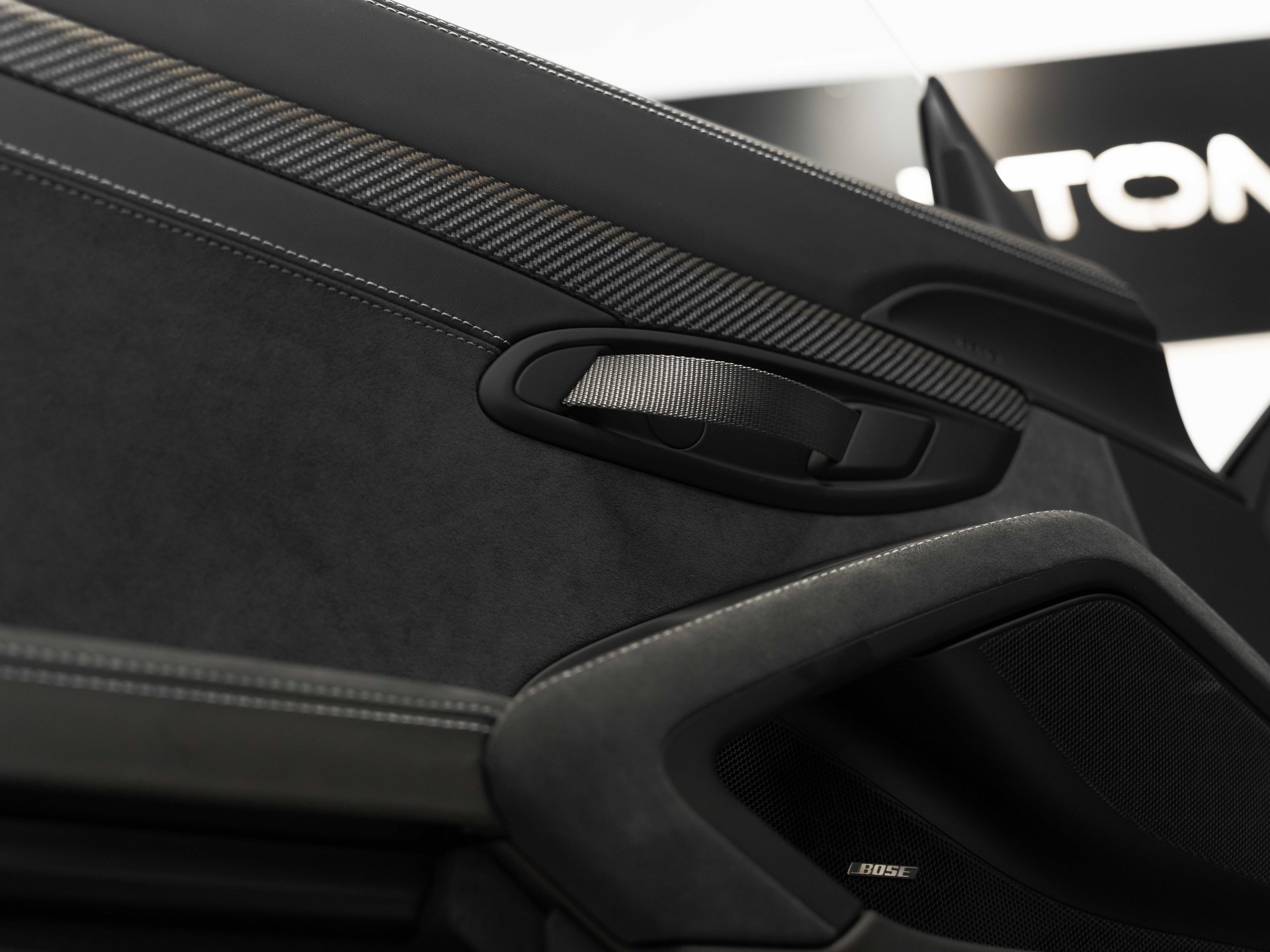 PORSCHE 718 Cayman GT4 RS PDK-image-38