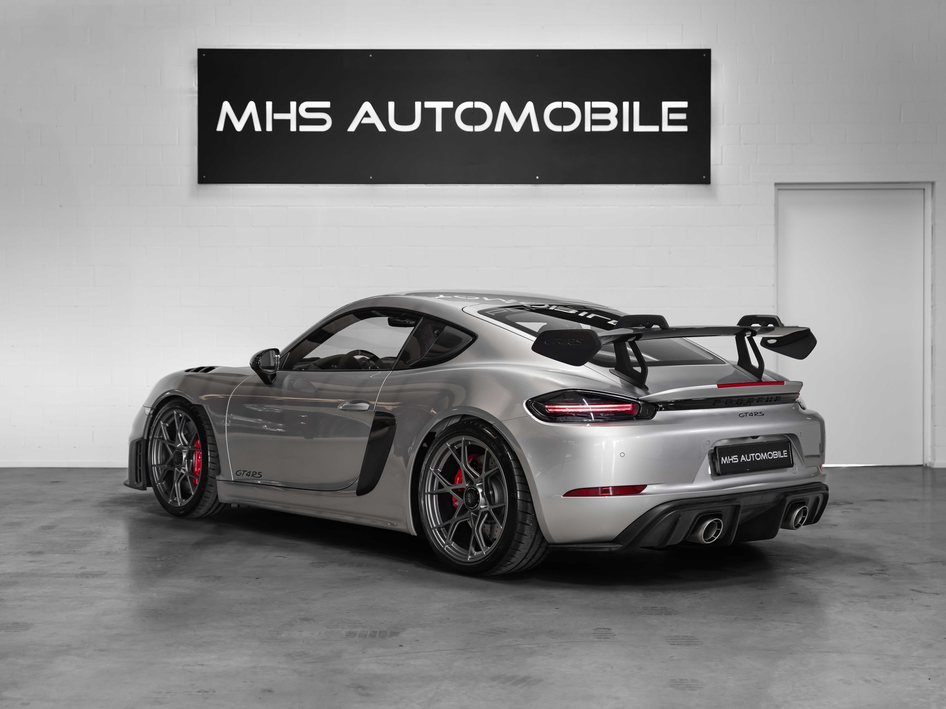 PORSCHE 718 Cayman GT4 RS PDK-showroom-element-2