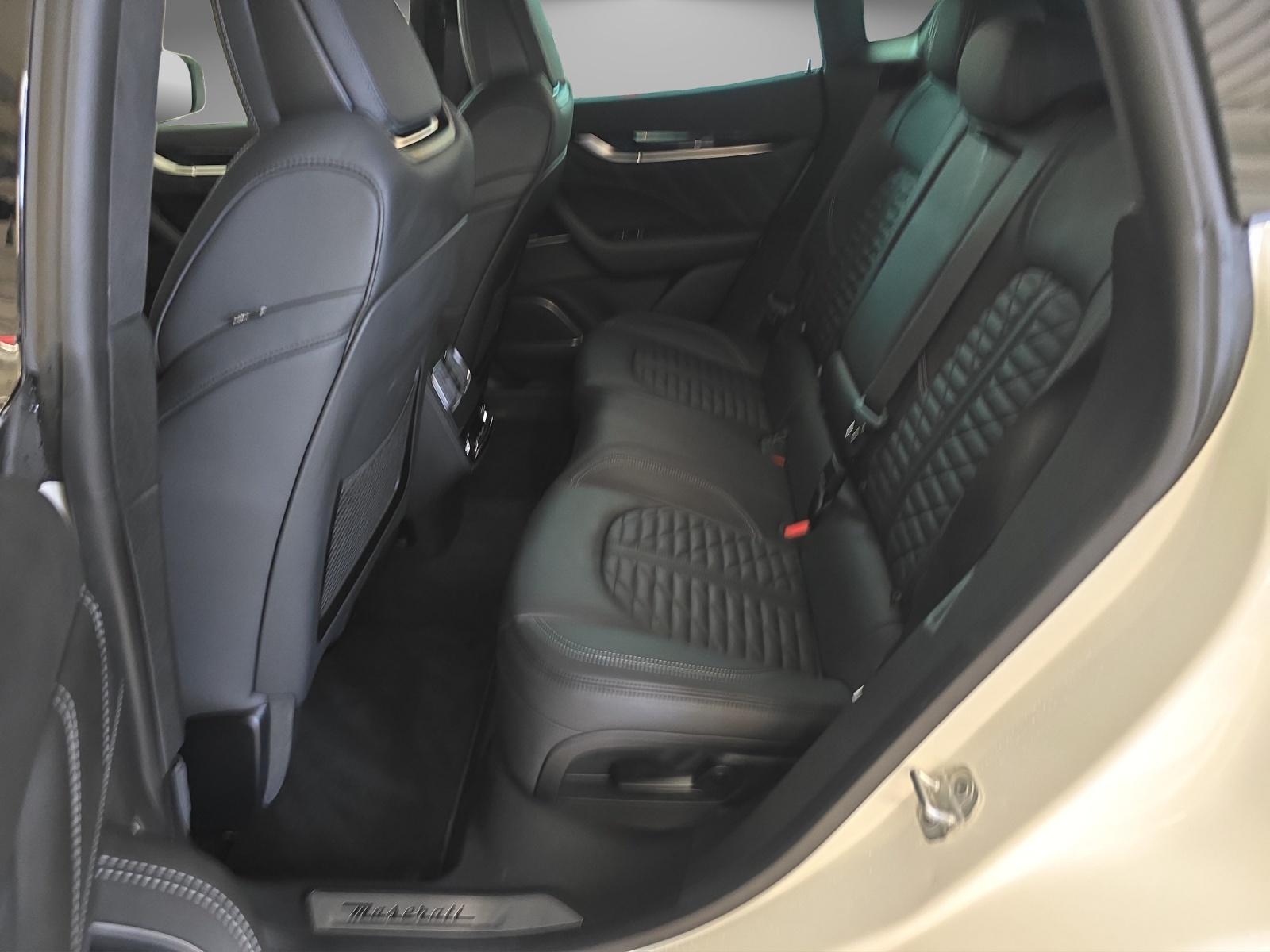 MASERATI Levante 3.0 V6 Modena-image-13