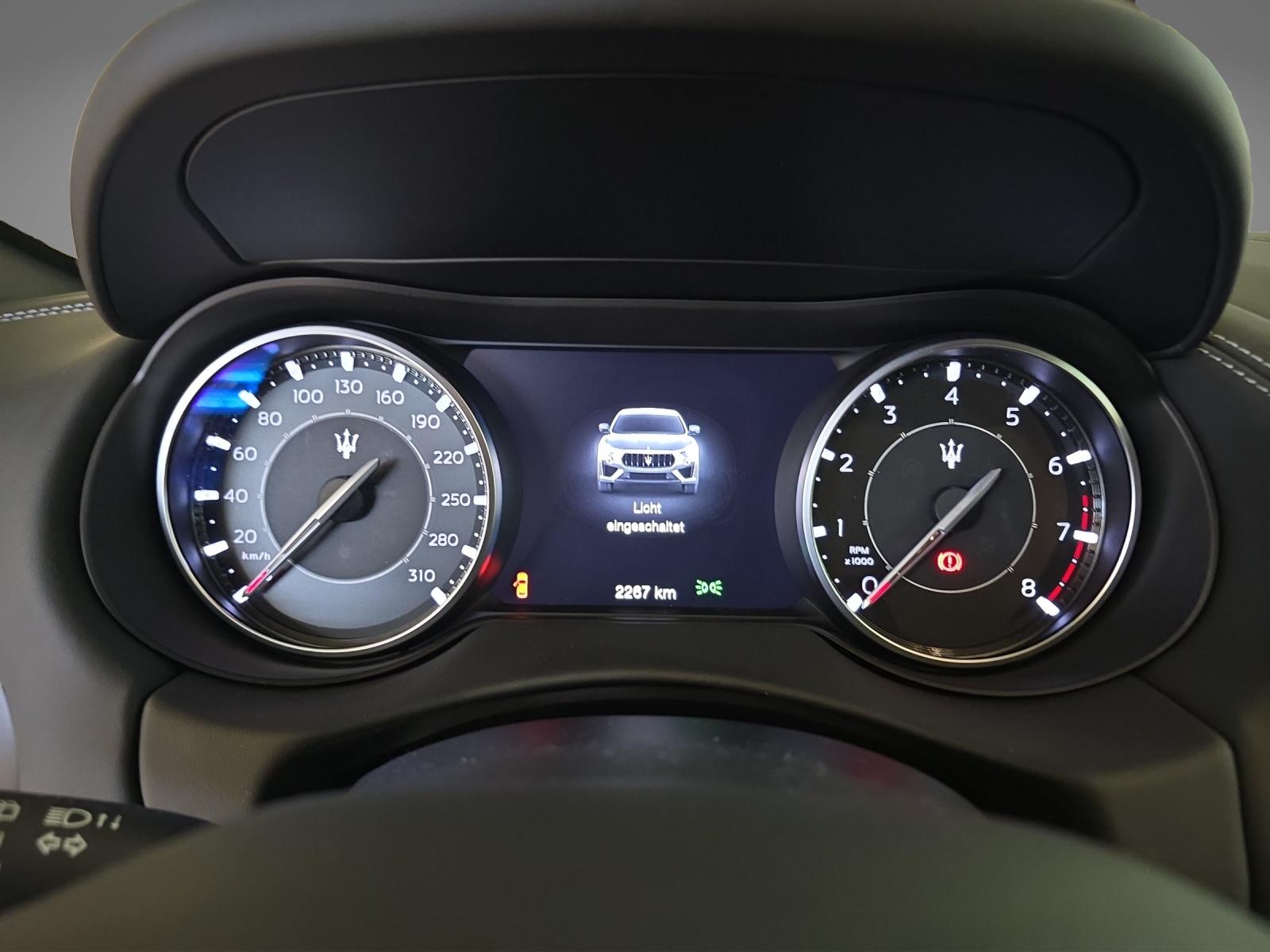 MASERATI Levante 3.0 V6 Modena-image-11