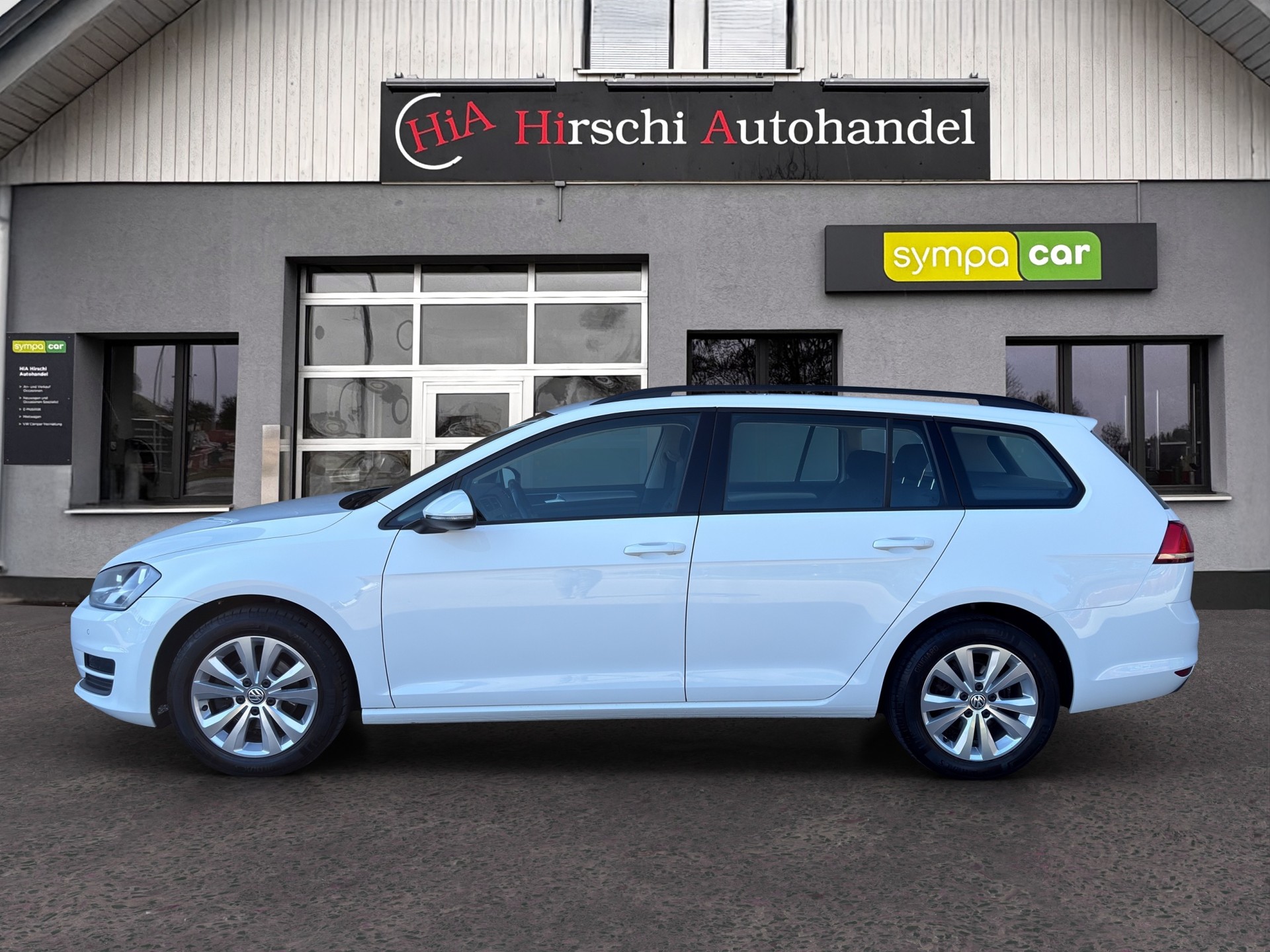VW Golf Variant 1.2 TSI Comfort-image-4