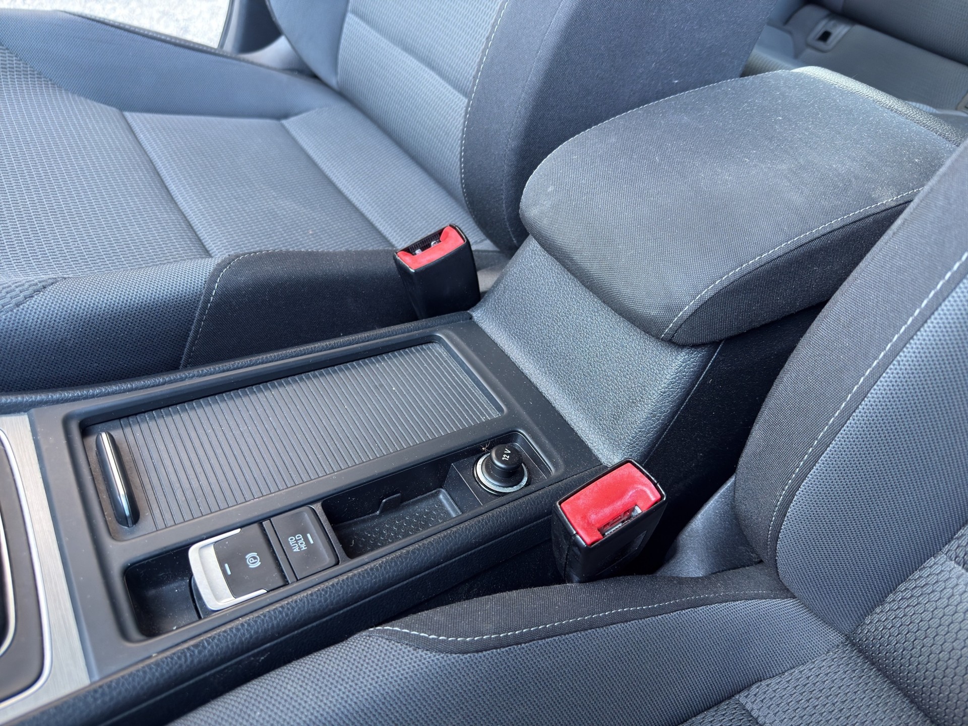 VW Golf Variant 1.2 TSI Comfort-image-13