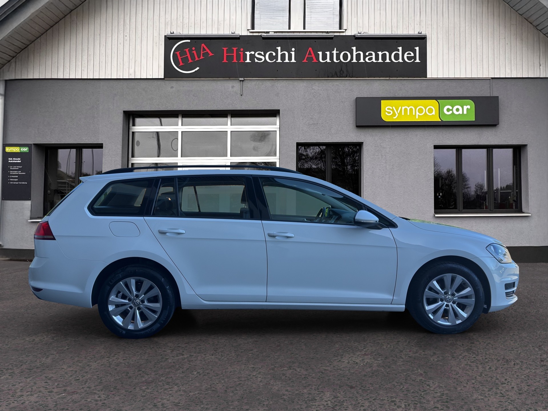 VW Golf Variant 1.2 TSI Comfort-image-5