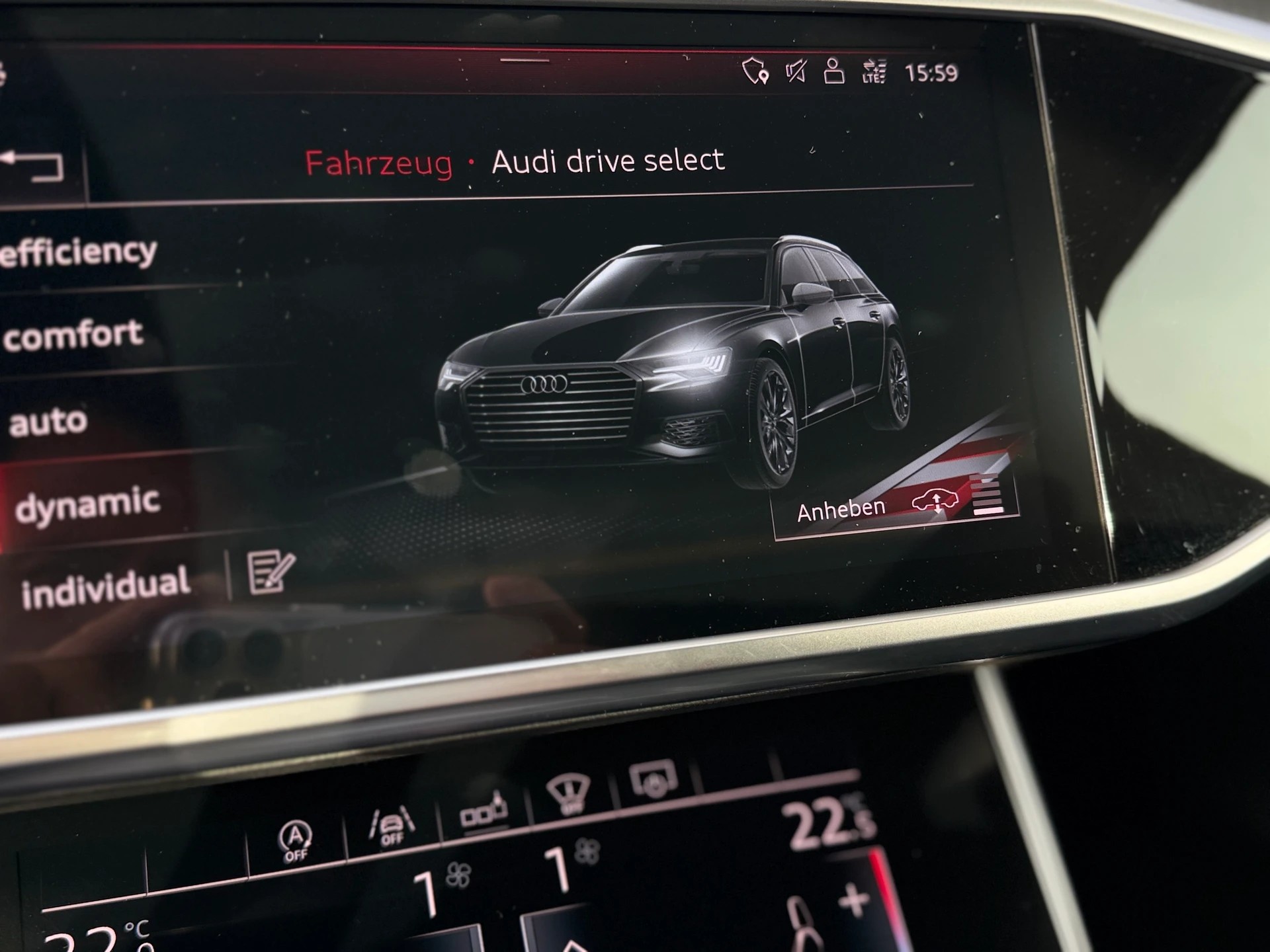 AUDI A6 Avant 3.0 V6 TDI Sport quattro T-Tronic-image-12