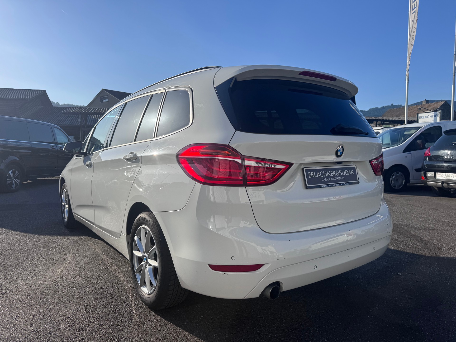 BMW 218d Gran Tourer Steptronic-showroom-element-3