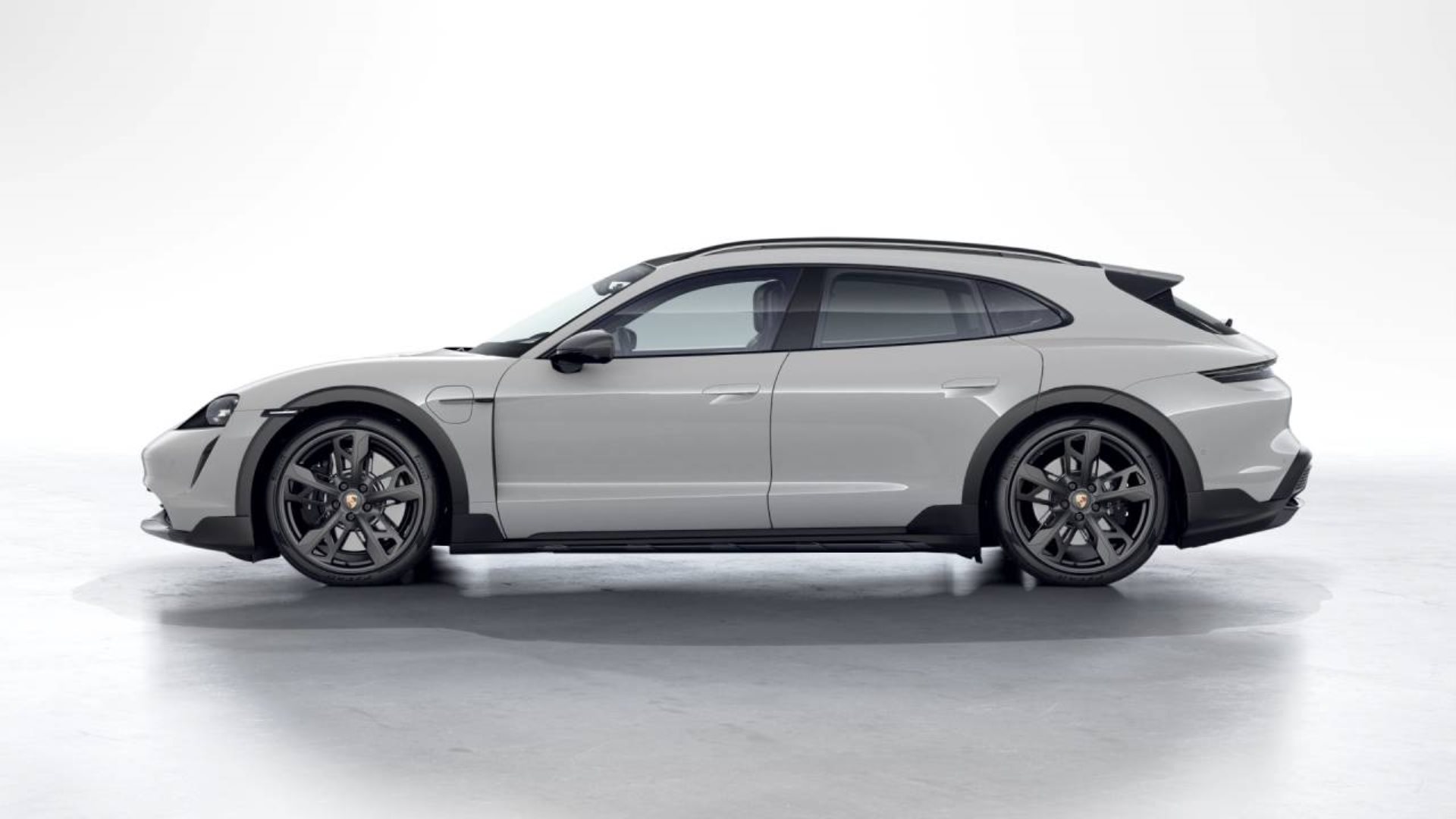PORSCHE Taycan 4S Cross Turismo-showroom-element-1