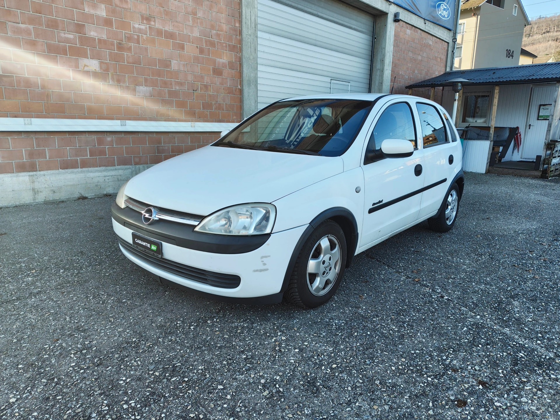 OPEL Corsa 1.4 16V Elegance-image-0