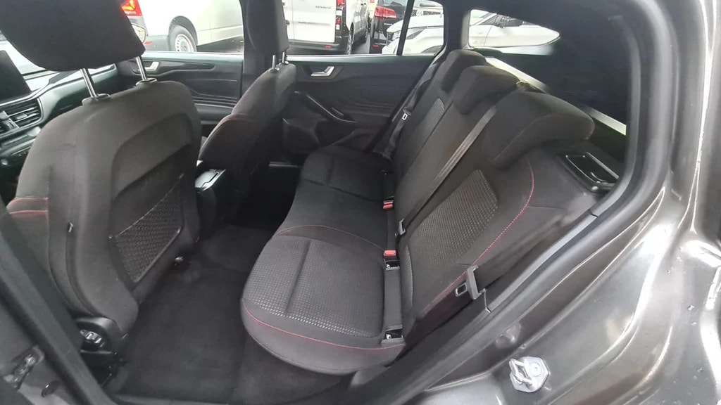 FORD Focus 1.0 MHEV ST-Line Vignale Automat ** Gr-Navi ** RF-Kamera ** Abstandsregelsystem ** Sitzheizung ** Neues Modell 2023 **-image-11