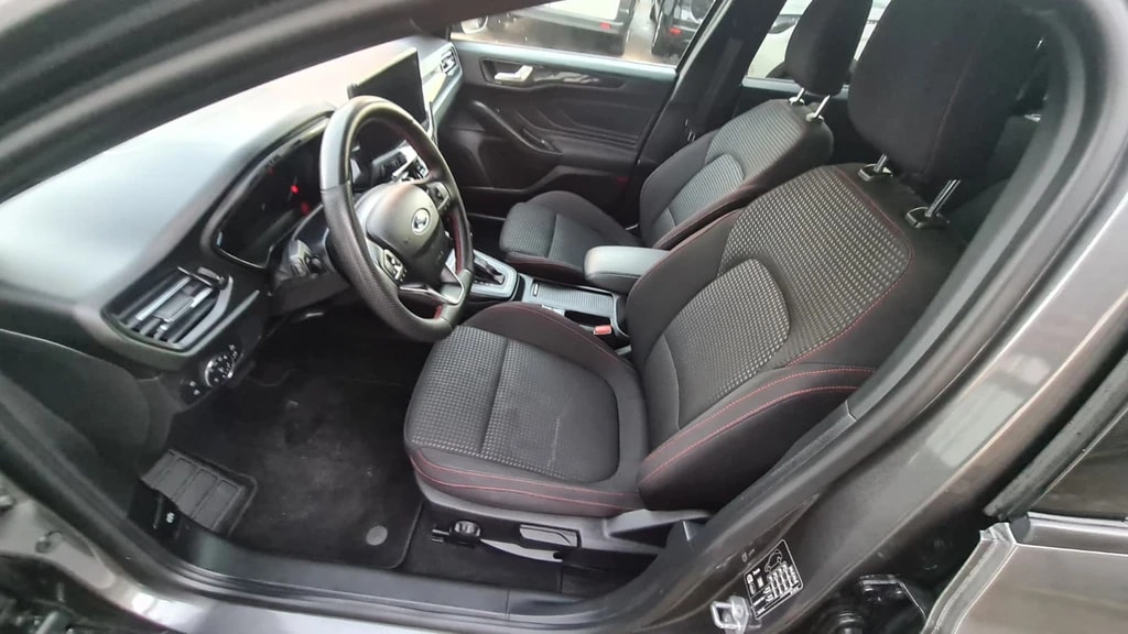FORD Focus 1.0 MHEV ST-Line Vignale Automat ** Gr-Navi ** RF-Kamera ** Abstandsregelsystem ** Sitzheizung ** Neues Modell 2023 **-image-10