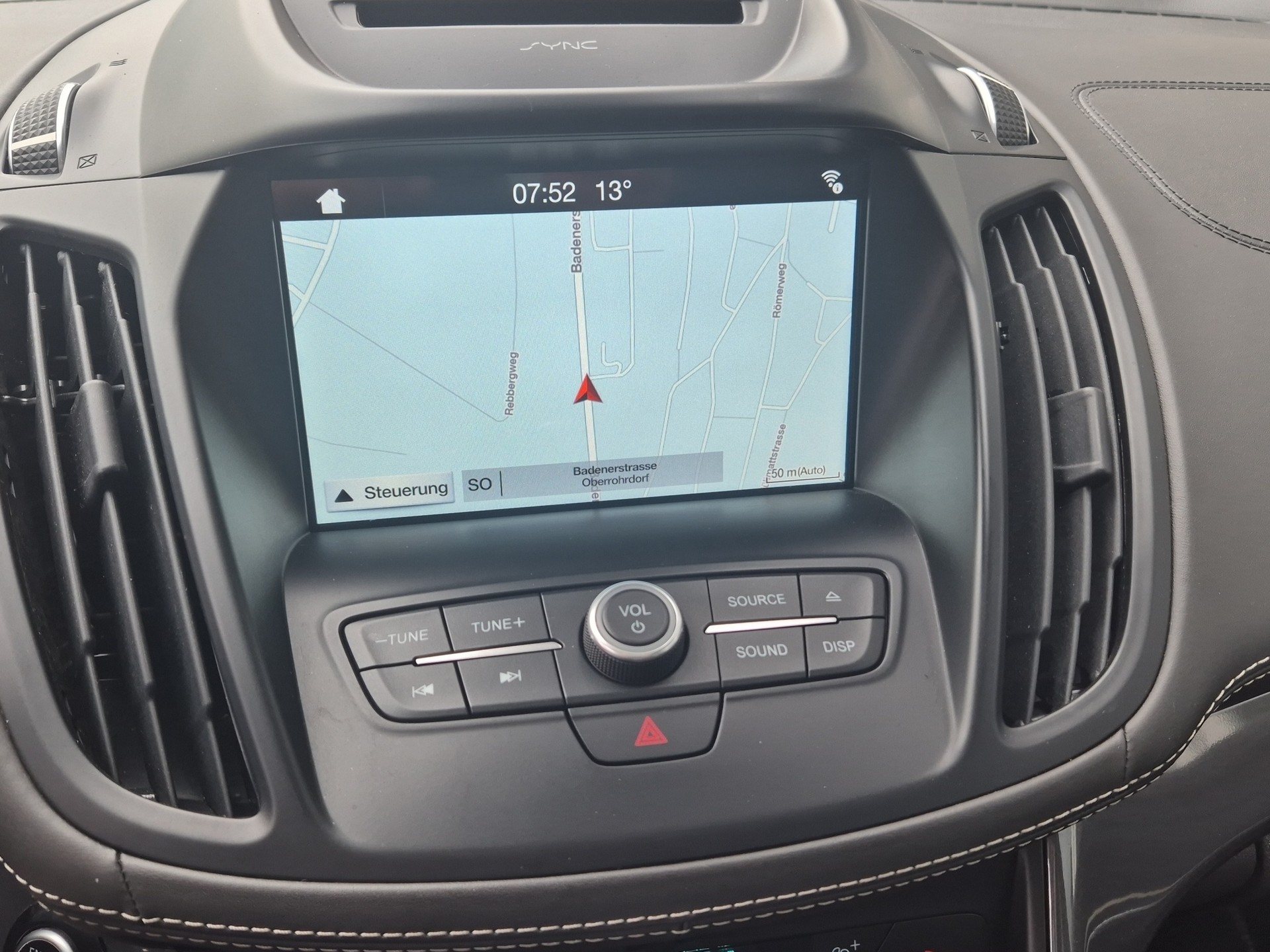 FORD Kuga 2.0 TDCi Vignale 4WD PowerShift-image-15