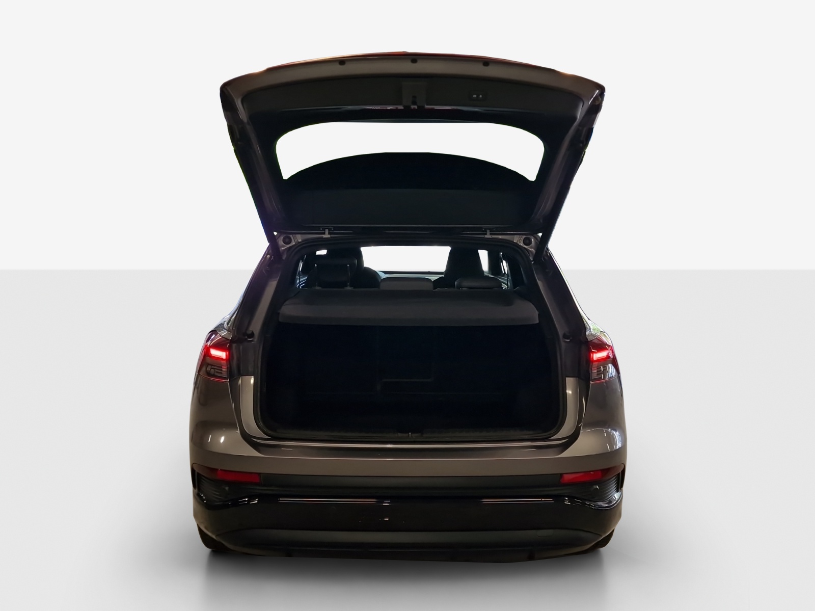 AUDI Q4 e-tron 50 quattro-image-13