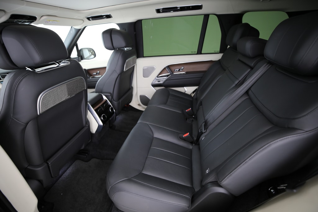 LAND ROVER Range Rover LWB 7PL P400 I6 3.0 MHEV Autobiography Automatic-image-7