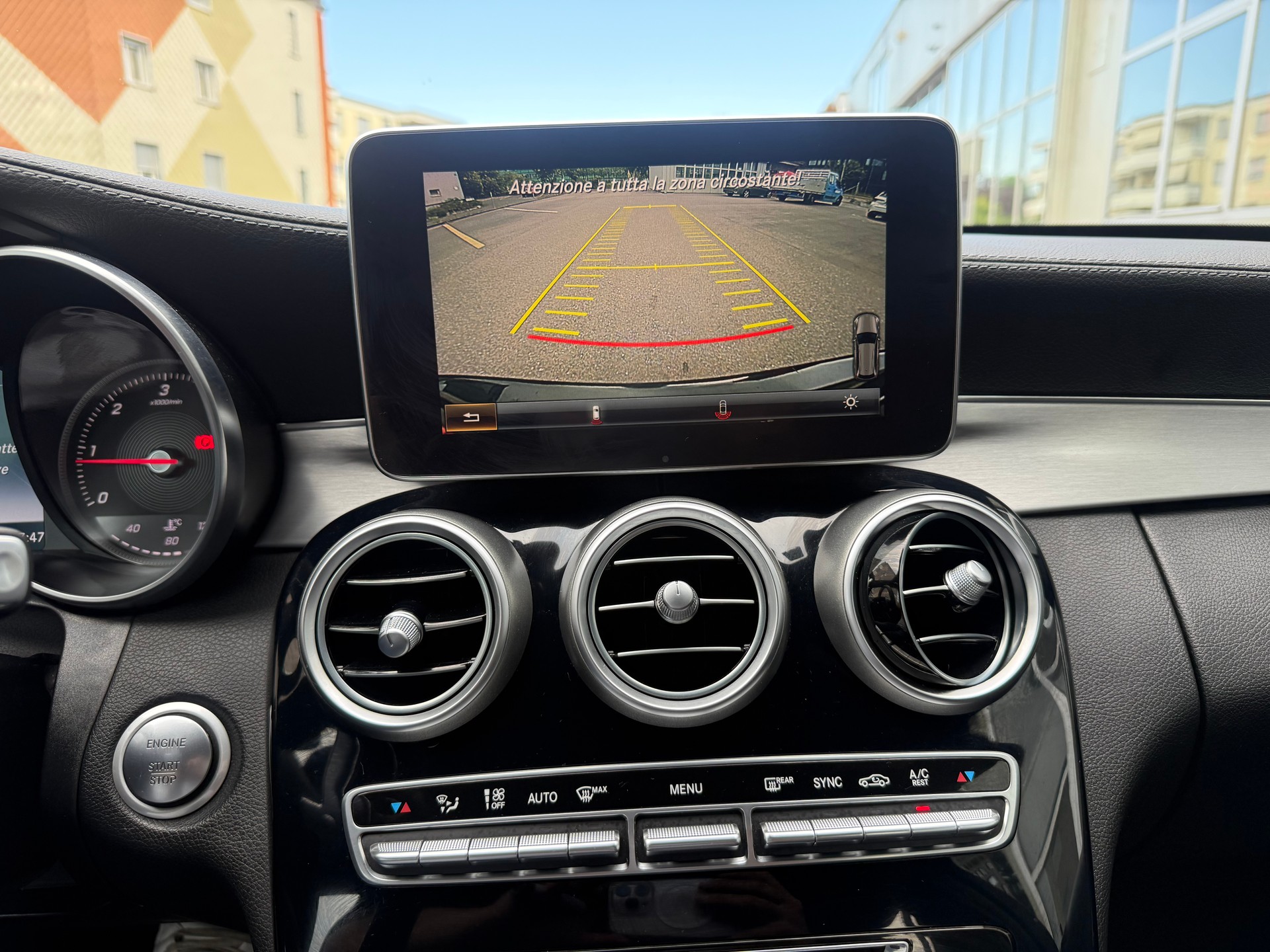 MERCEDES-BENZ C 250 BlueTEC AMG Line 4Matic 7G-Tronic-image-8