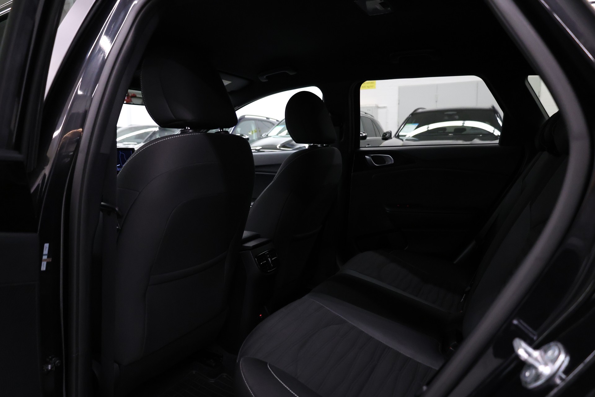 KIA Ceed SW 1.5 T-GDi MHEV GT-Line-image-22