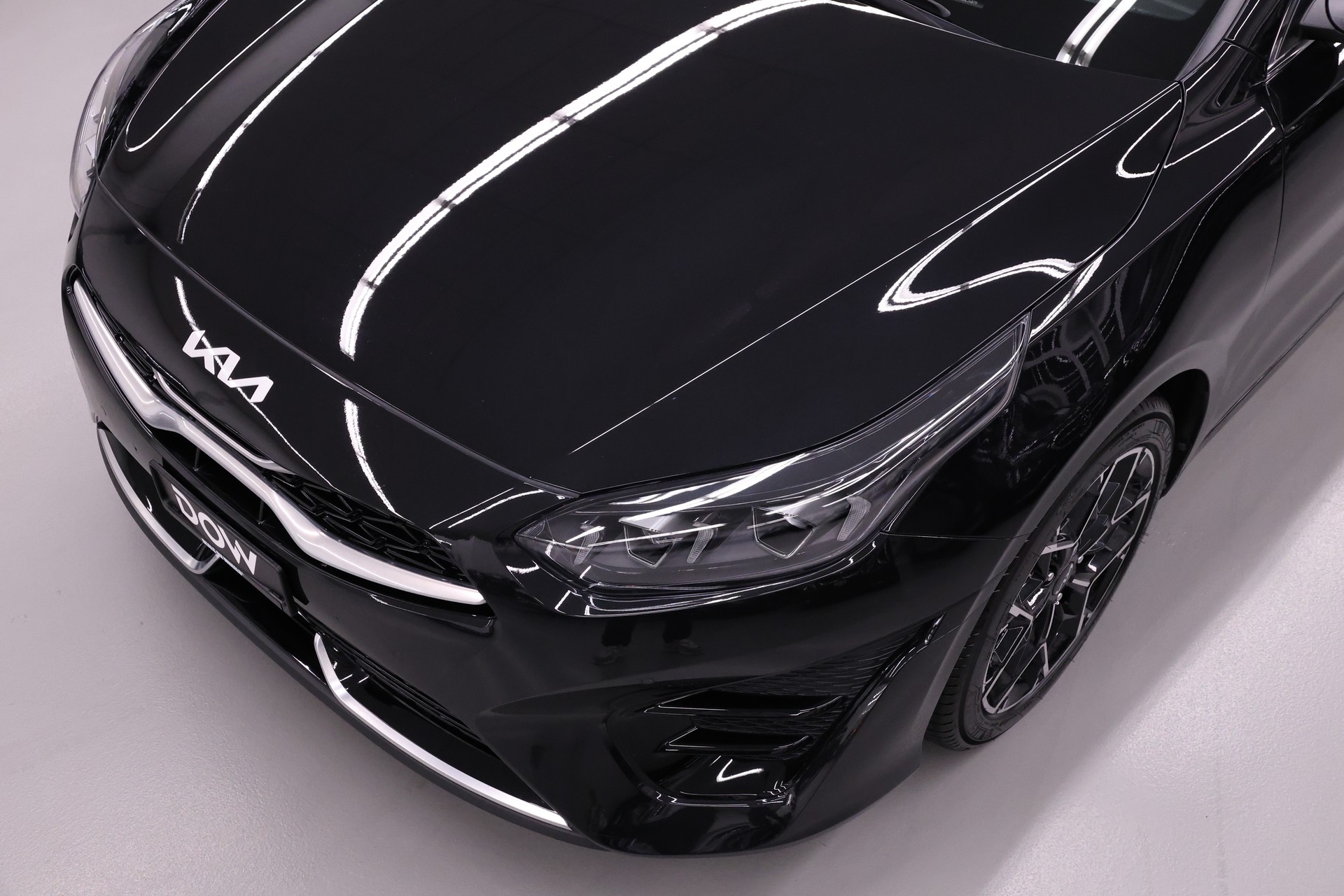 KIA Ceed SW 1.5 T-GDi MHEV GT-Line-image-11