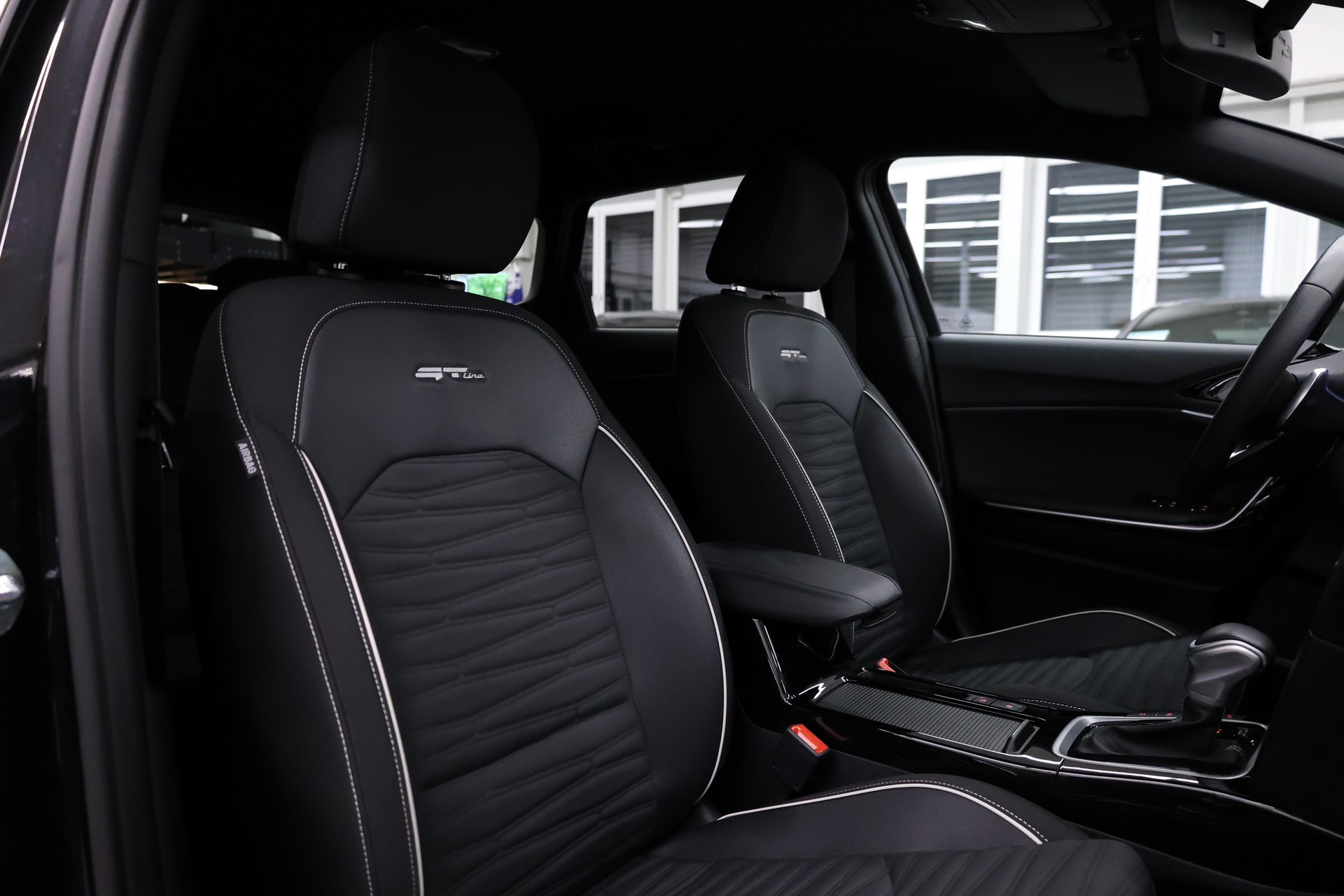 KIA Ceed SW 1.5 T-GDi MHEV GT-Line-image-16