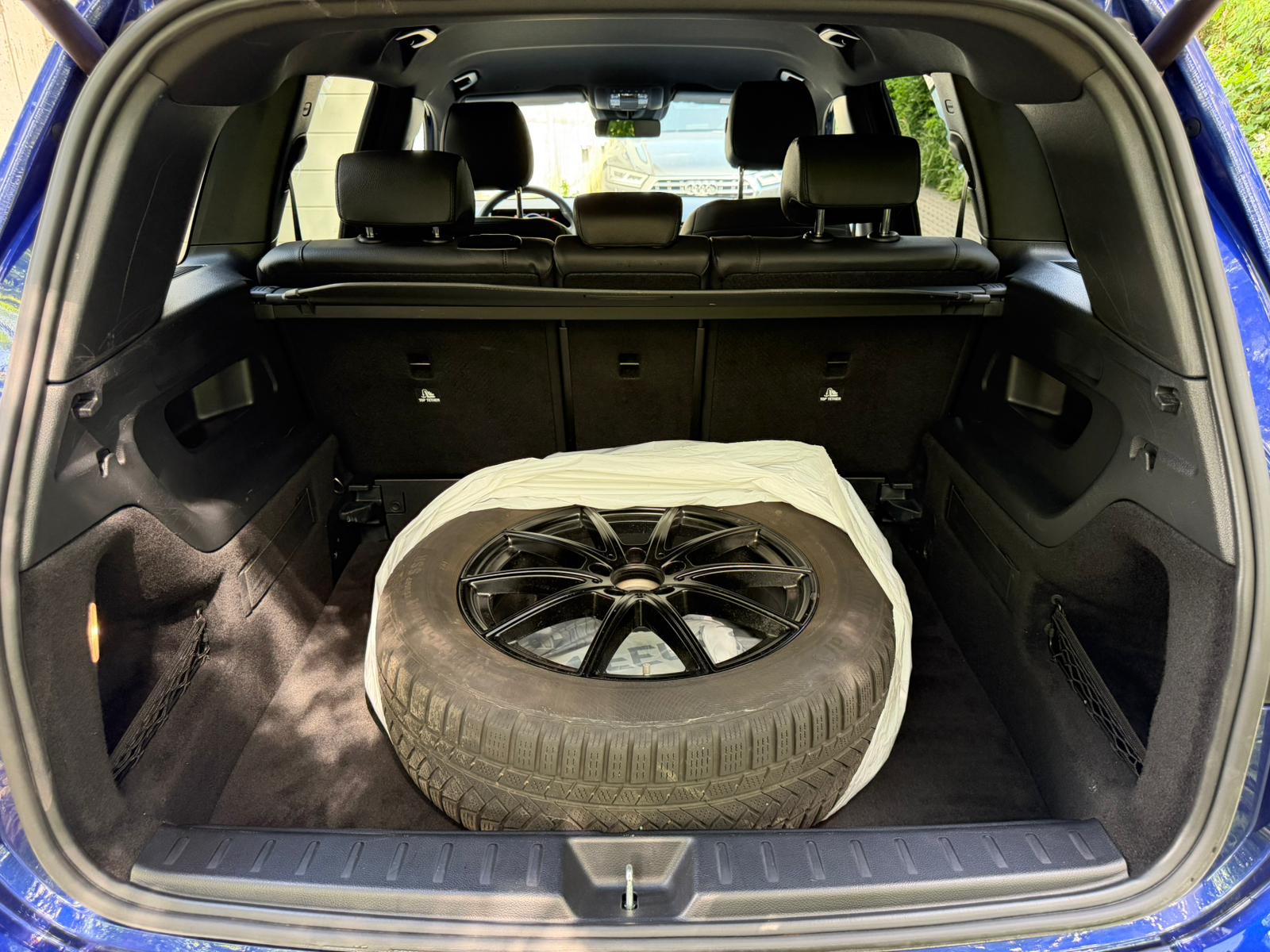 MERCEDES-BENZ GLB 220 d 4Matic Progressive 8G-Tronic-image-12