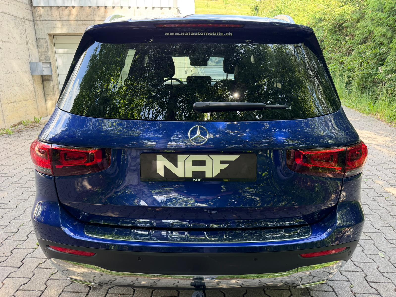 MERCEDES-BENZ GLB 220 d 4Matic Progressive 8G-Tronic-image-3