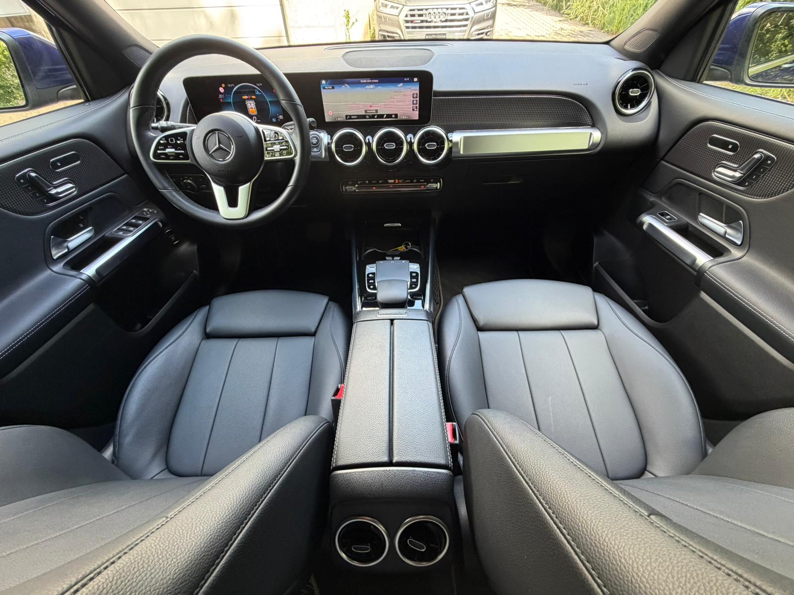 MERCEDES-BENZ GLB 220 d 4Matic Progressive 8G-Tronic-image-17