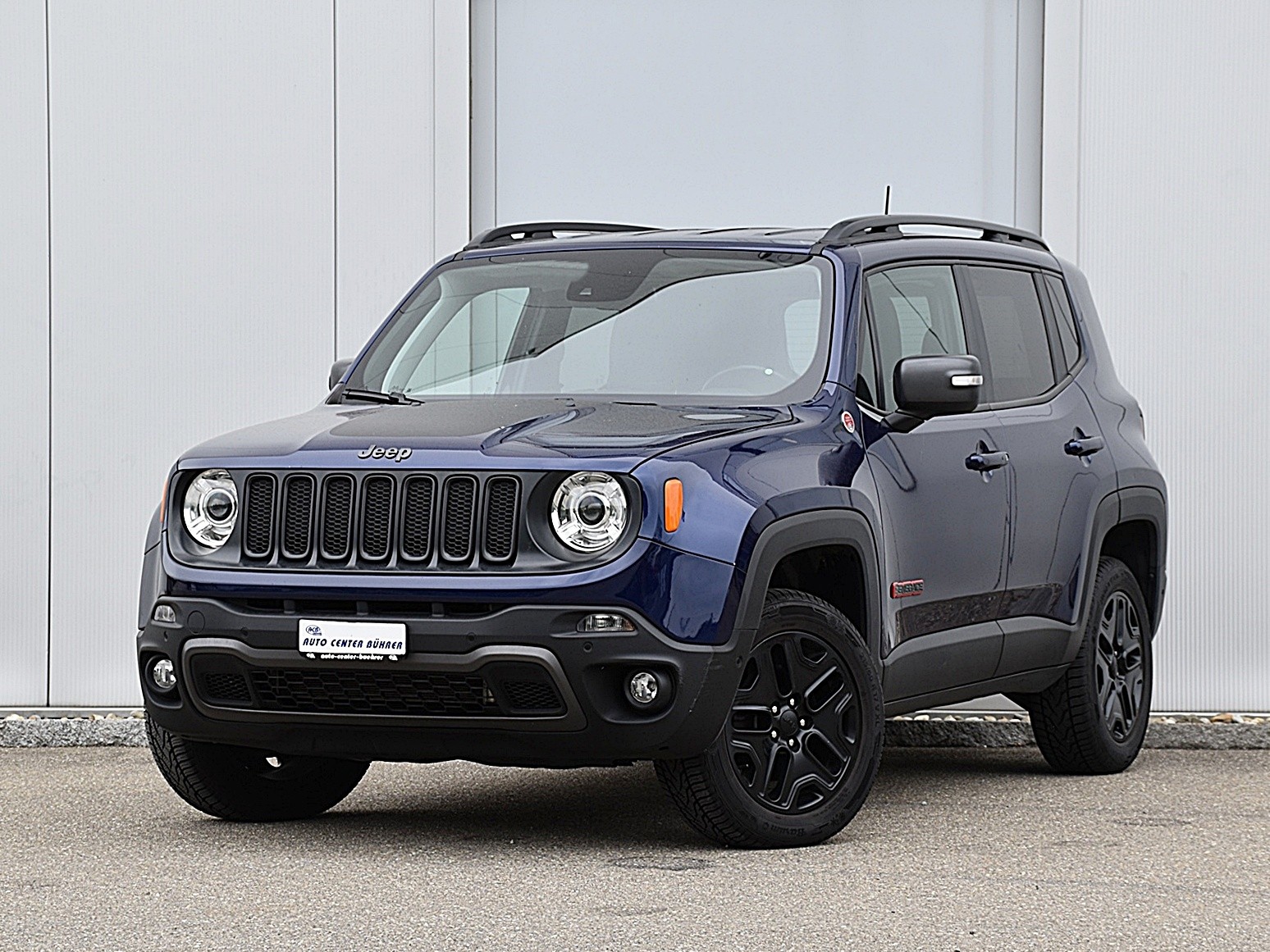 JEEP Renegade 2.0 CRD Trailhawk AWD + Low Range 9ATX-image-0