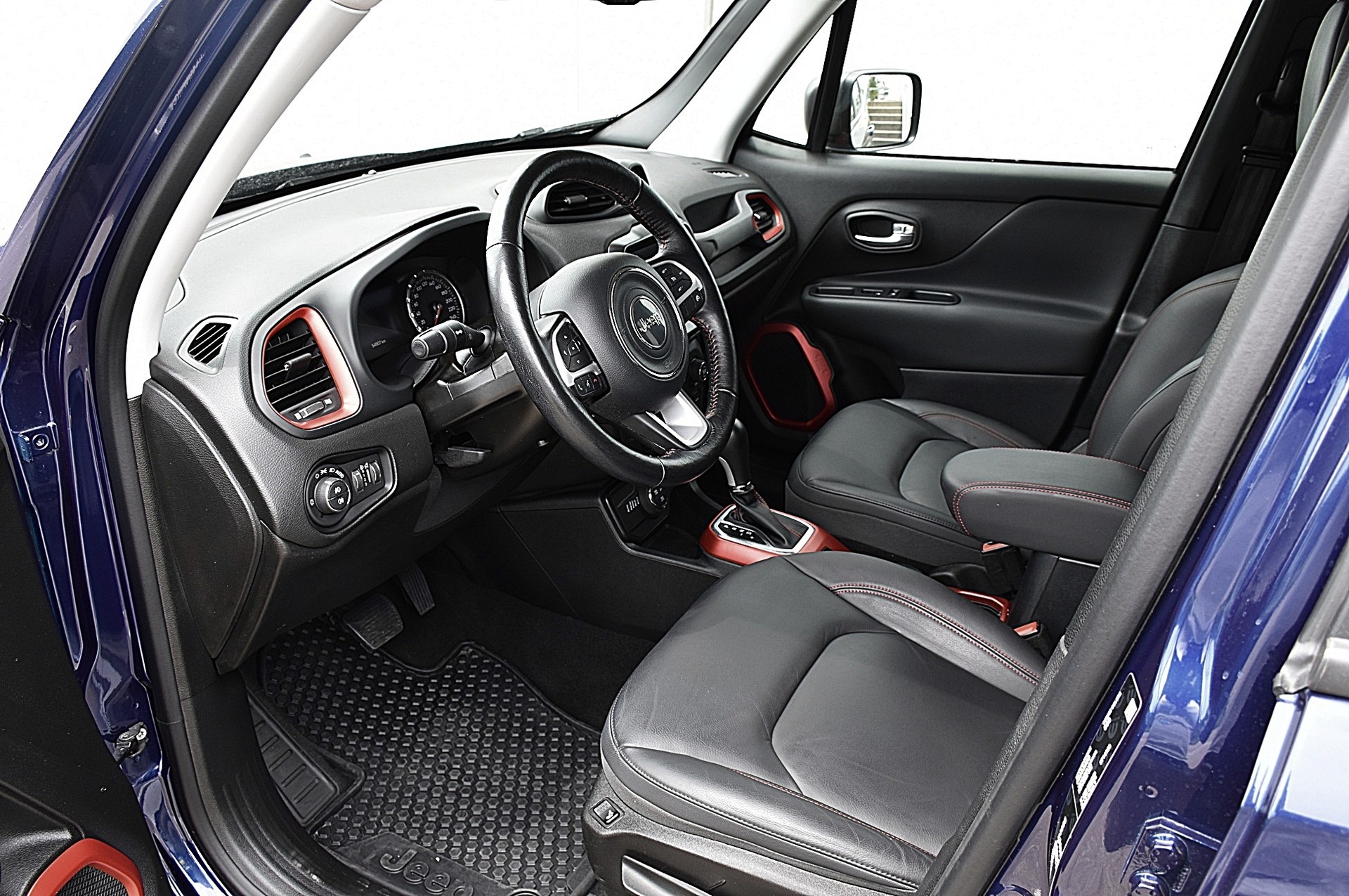 JEEP Renegade 2.0 CRD Trailhawk AWD + Low Range 9ATX-image-7