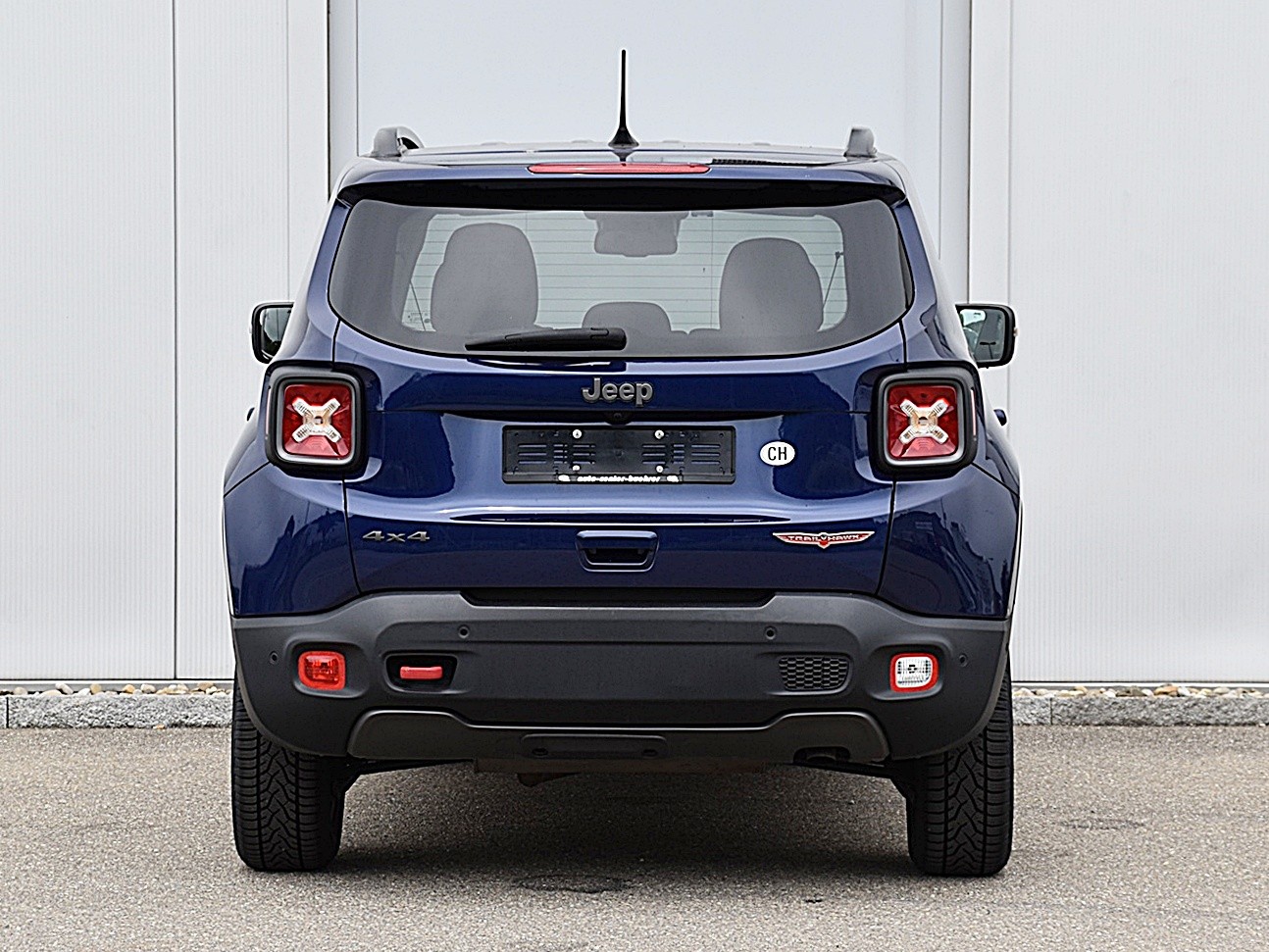 JEEP Renegade 2.0 CRD Trailhawk AWD + Low Range 9ATX-image-4