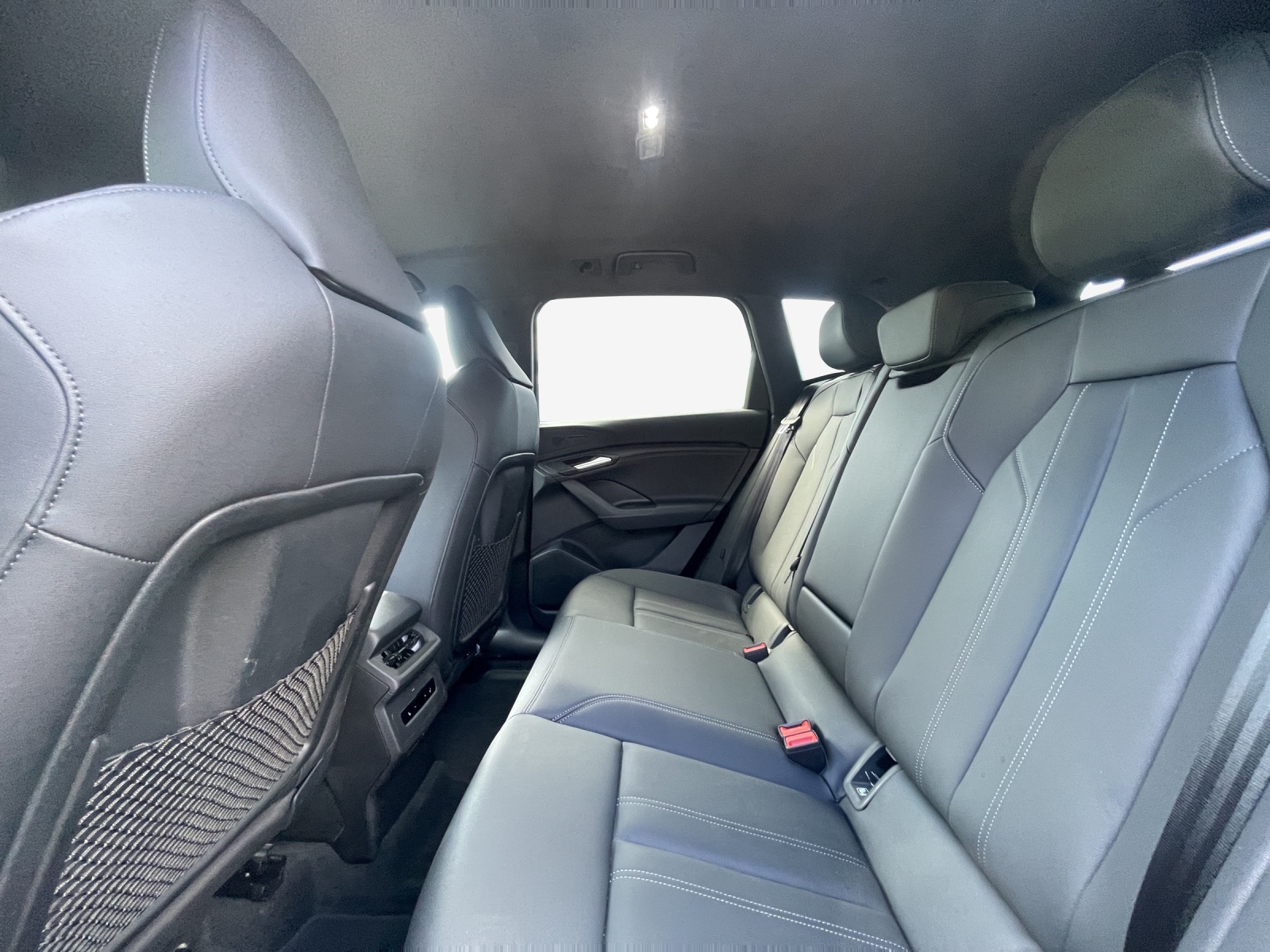 AUDI Q6 e-tron quattro-image-12