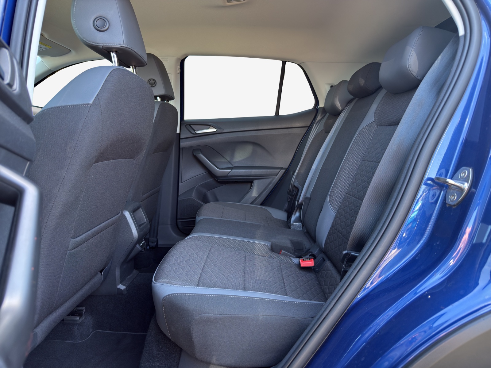 VW T-Cross 1.0 TSI Style-image-11