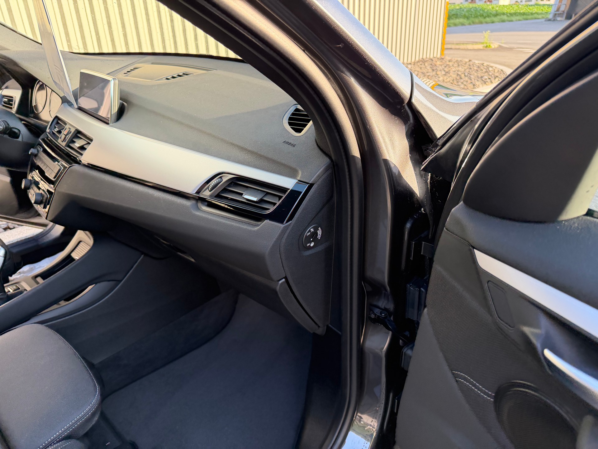 BMW X1 xDrive 18d xLine Steptronic FAIBLE KILOMÉTRAGE—-image-21