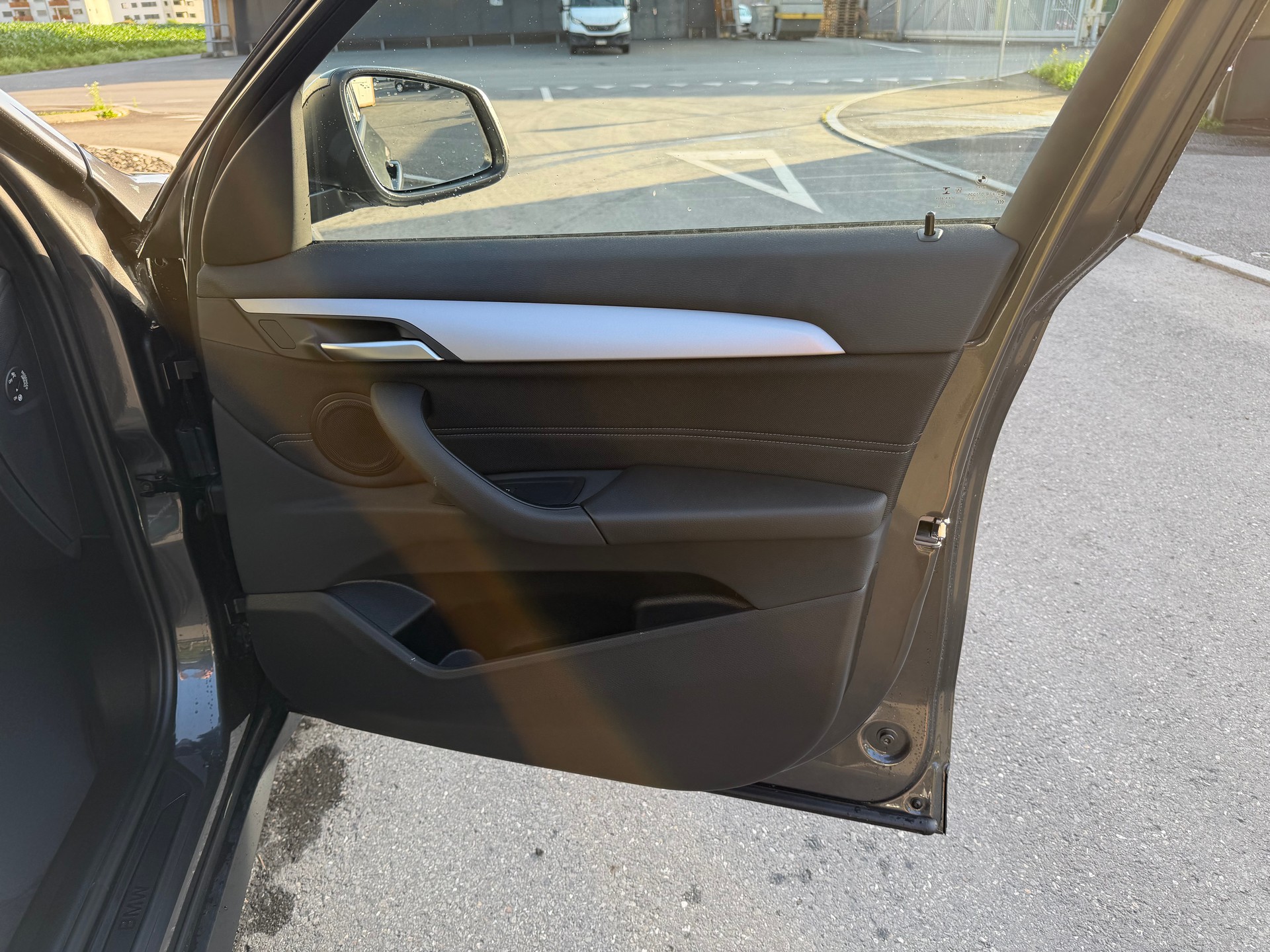 BMW X1 xDrive 18d xLine Steptronic FAIBLE KILOMÉTRAGE—-image-20