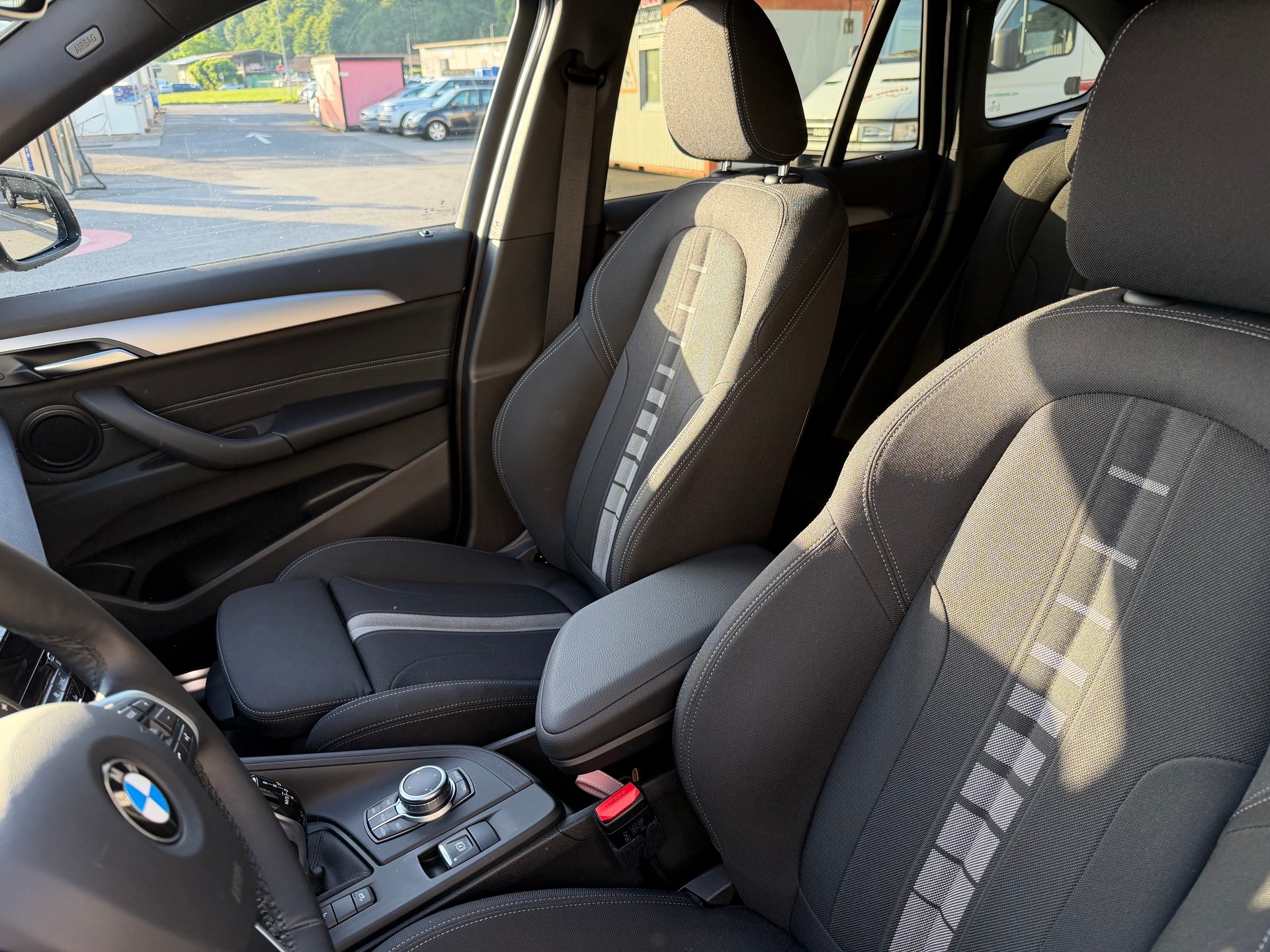 BMW X1 xDrive 18d xLine Steptronic FAIBLE KILOMÉTRAGE—-image-15