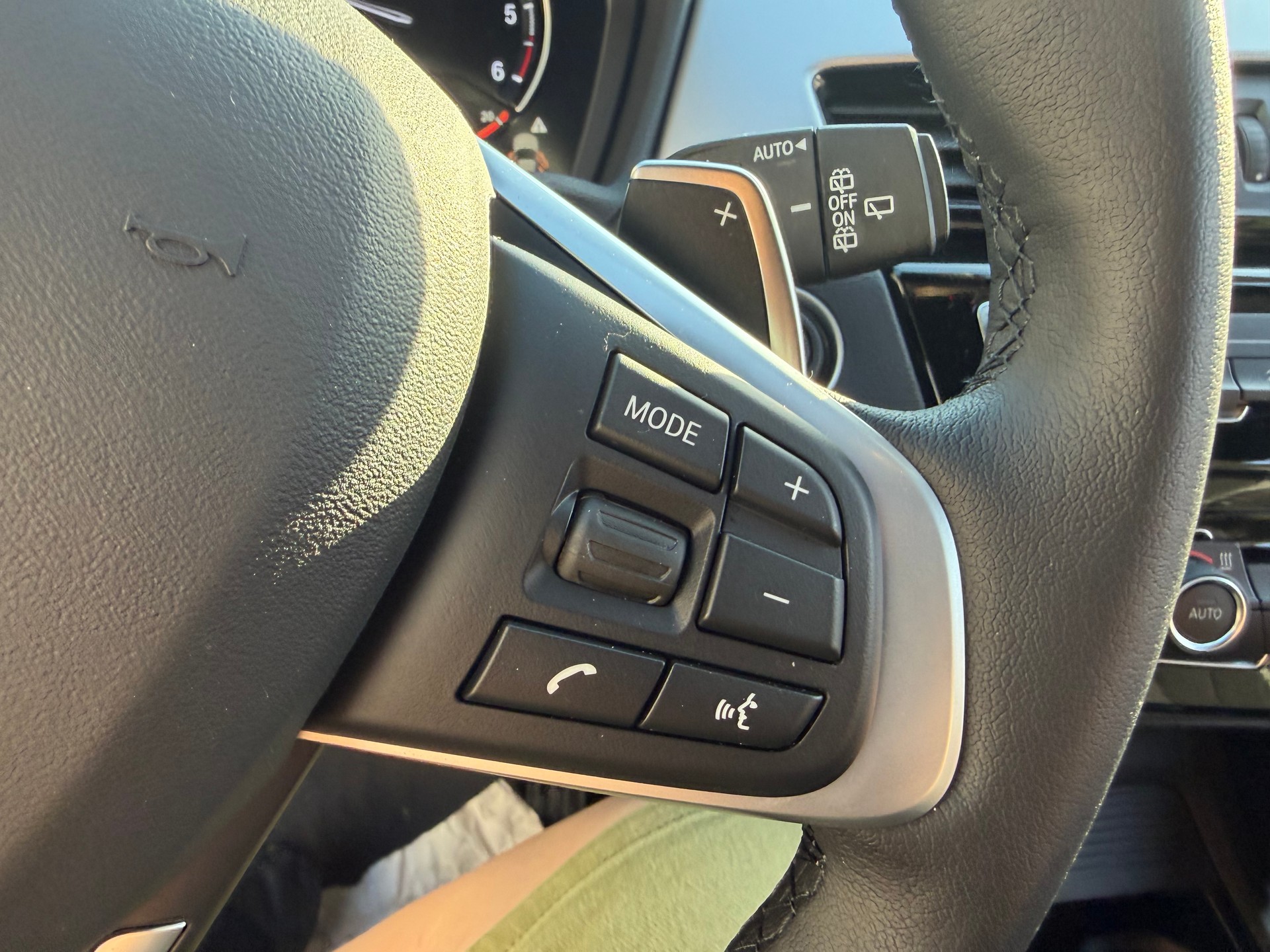 BMW X1 xDrive 18d xLine Steptronic FAIBLE KILOMÉTRAGE—-image-36