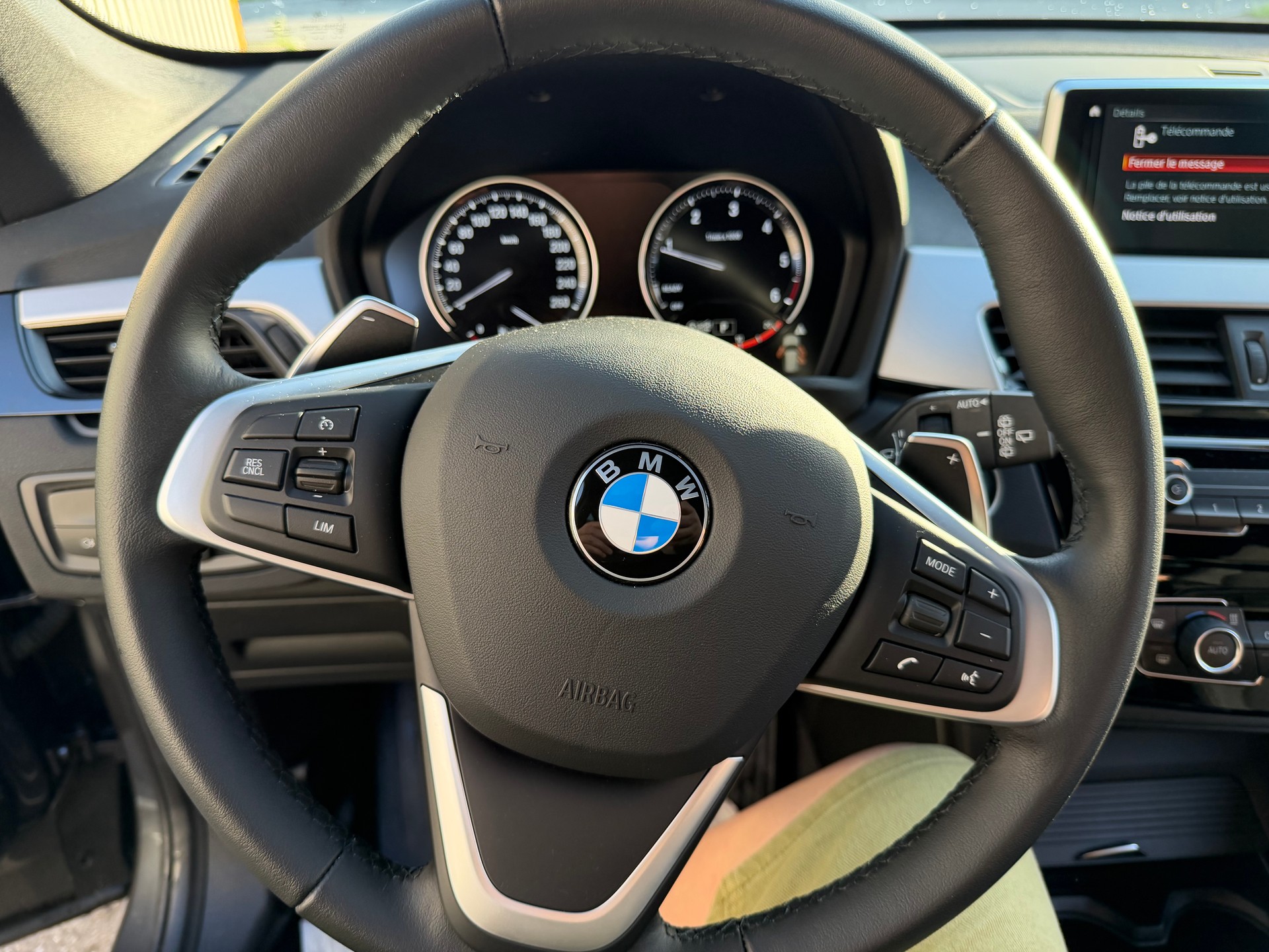 BMW X1 xDrive 18d xLine Steptronic FAIBLE KILOMÉTRAGE—-image-34