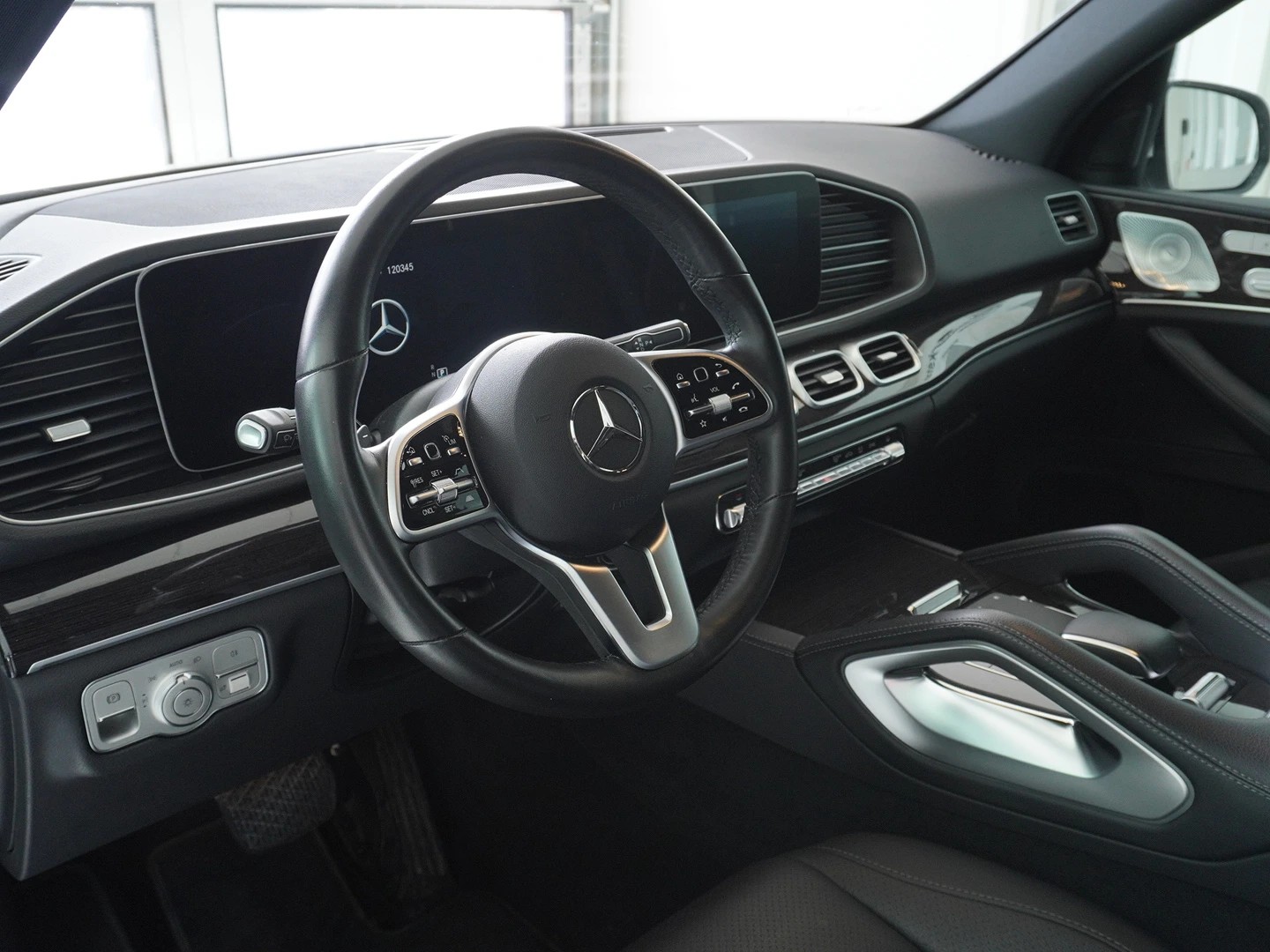 MERCEDES-BENZ GLE 300 d 4Matic 9G-Tronic-image-2