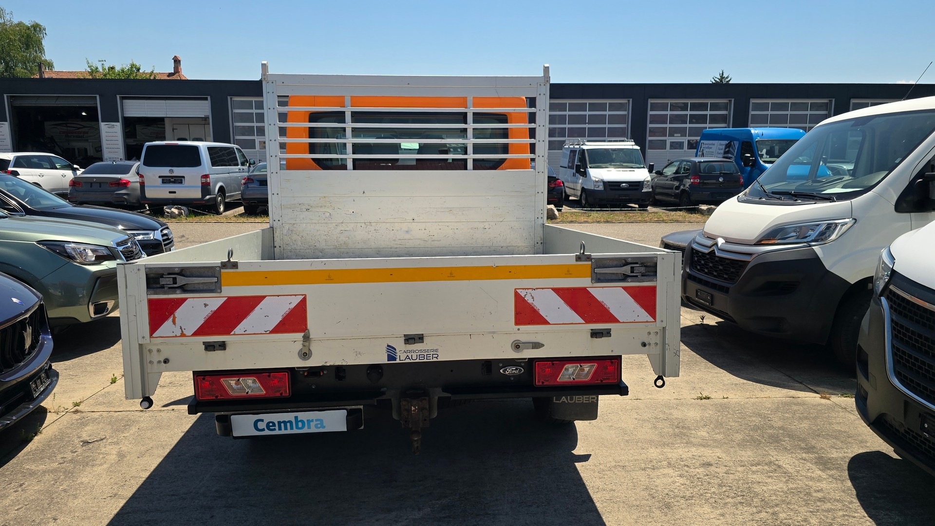 FORD Transit 350 L2 Trend 2.0 TDCi 130 4WD-image-4