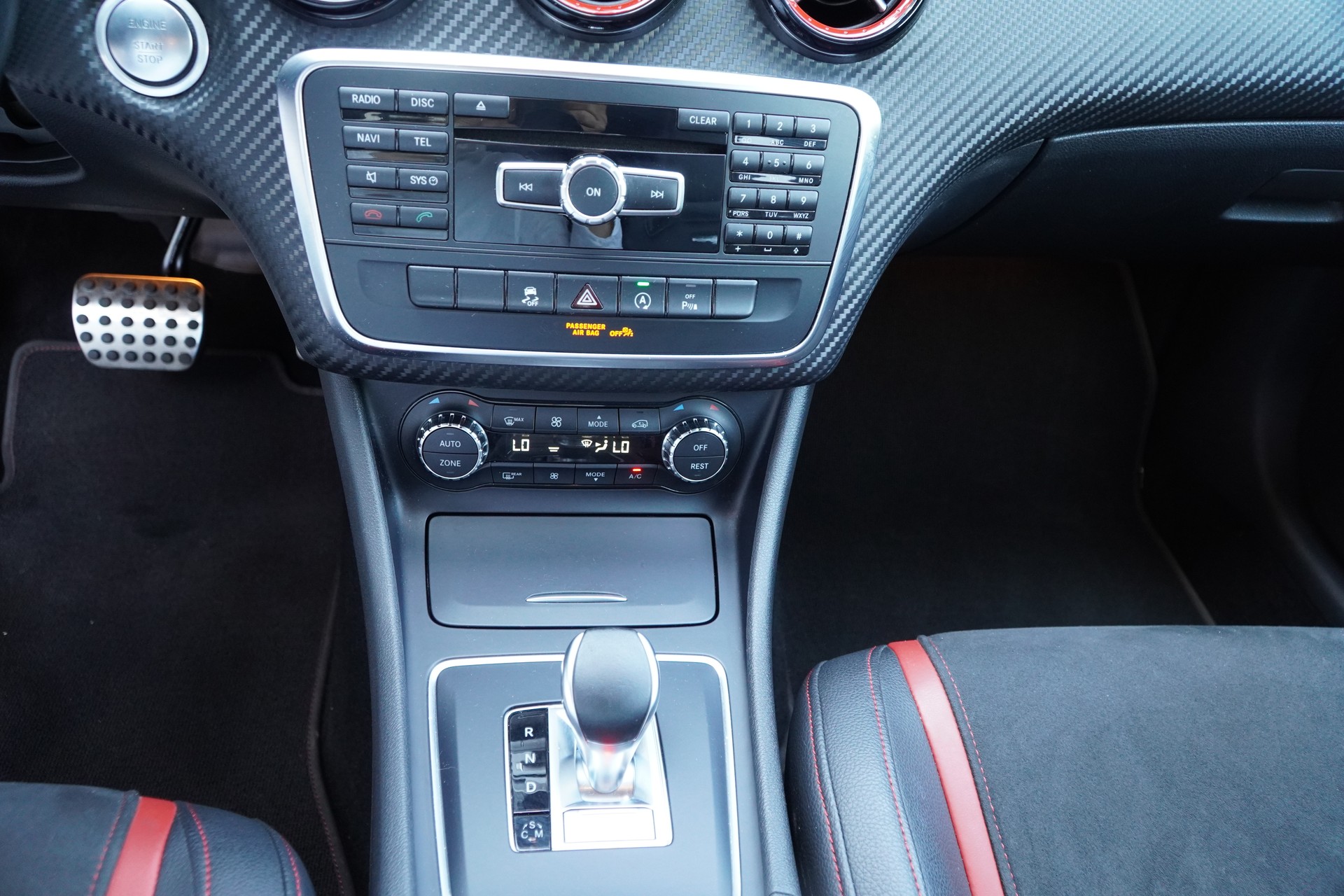 MERCEDES-BENZ A 45 AMG 4Matic Speedshift 7G-DCT-image-19