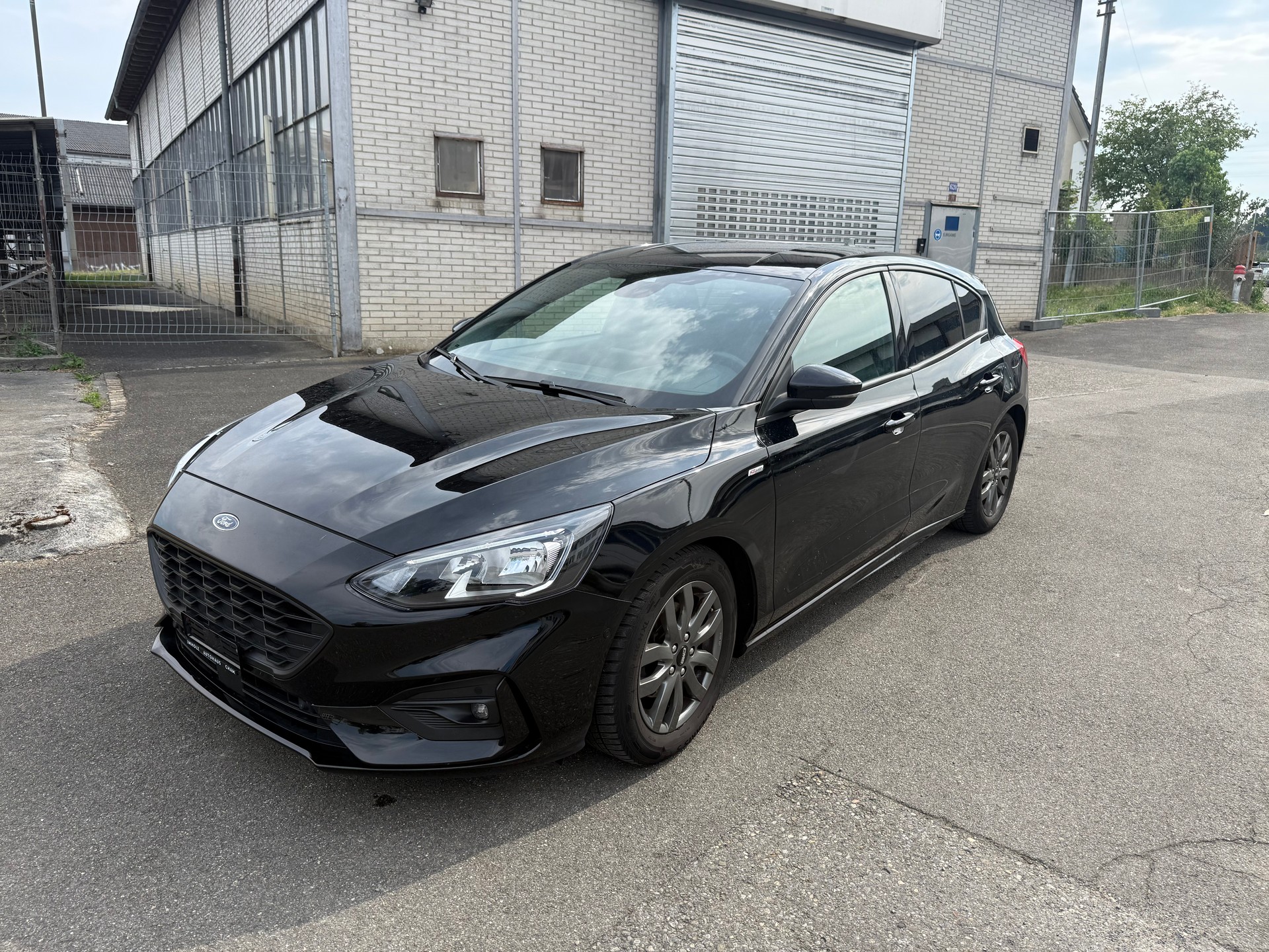 FORD Focus 1.0 SCTi Active-image-1