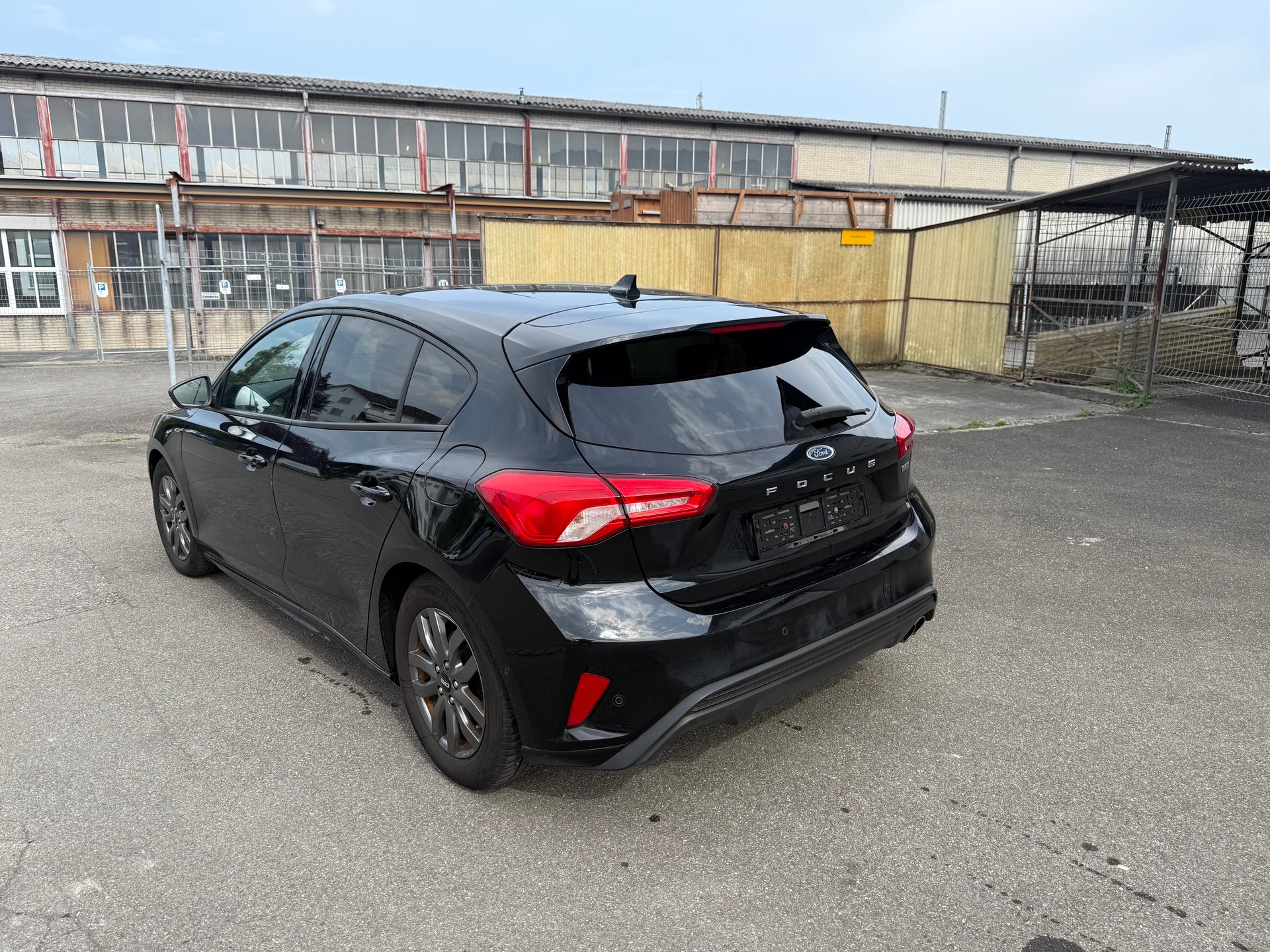 FORD Focus 1.0 SCTi Active-image-5