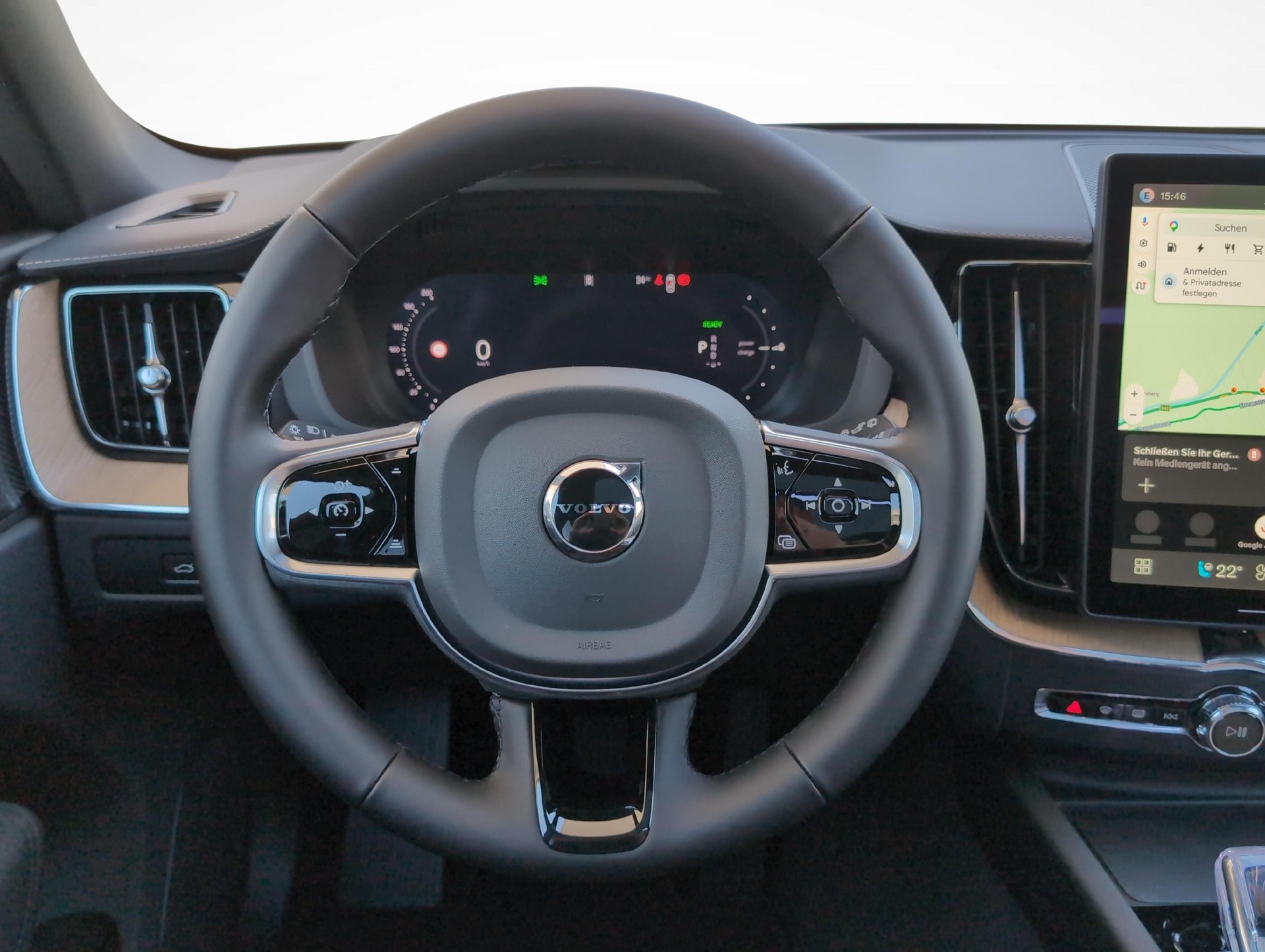 VOLVO XC60 2.0 T8 TE Ultra Dark eAWD-image-9