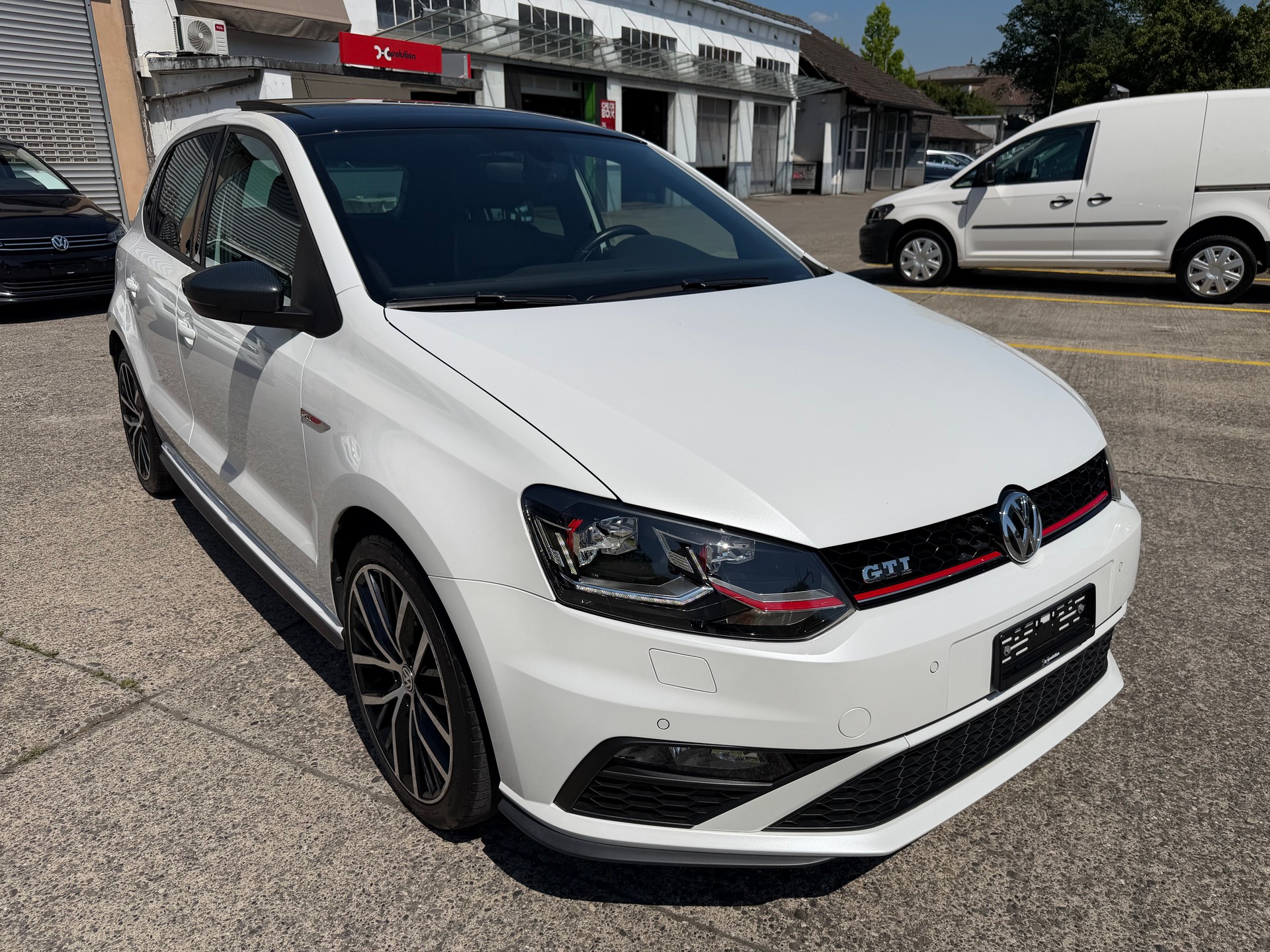 VW Polo 1.8 TSI GTI 230 DSG-image-5