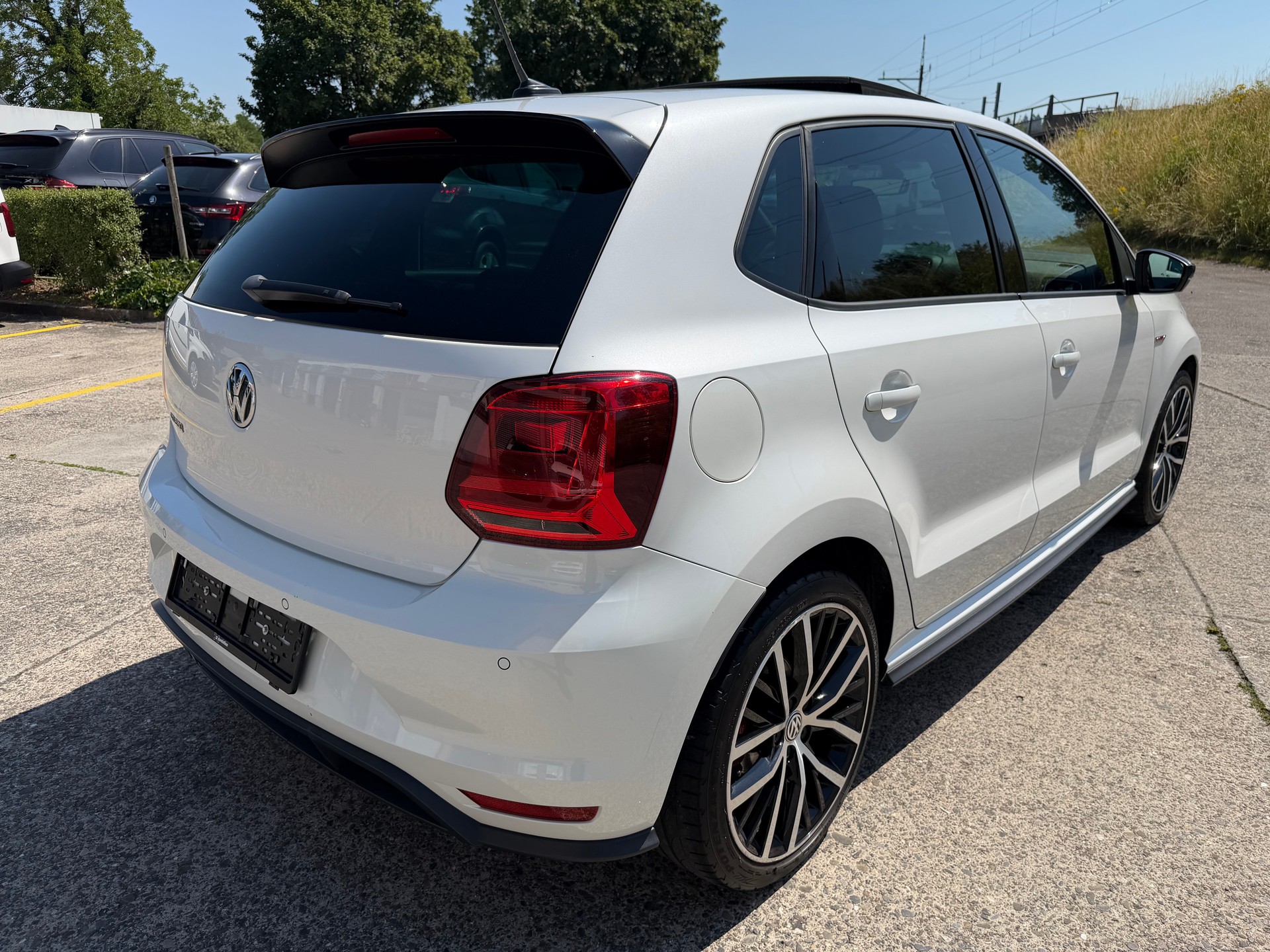 VW Polo 1.8 TSI GTI 230 DSG-image-3