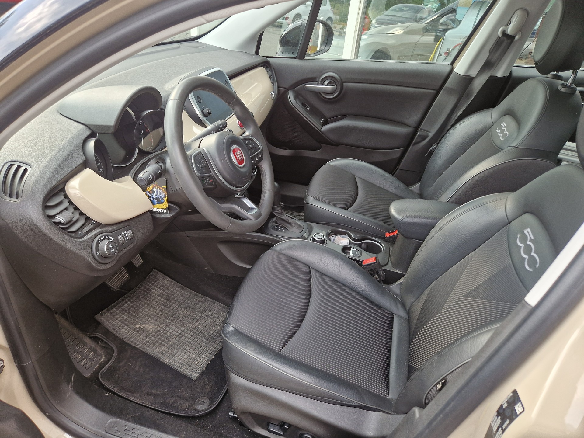 FIAT 500X 2.0MJ Cross 4x4 Automatic-image-3