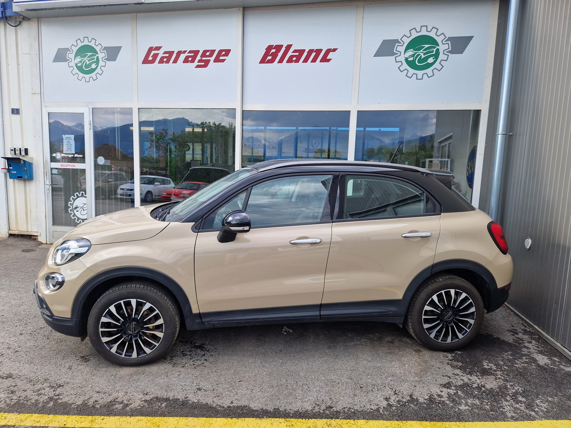 FIAT 500X 2.0MJ Cross 4x4 Automatic-image-0