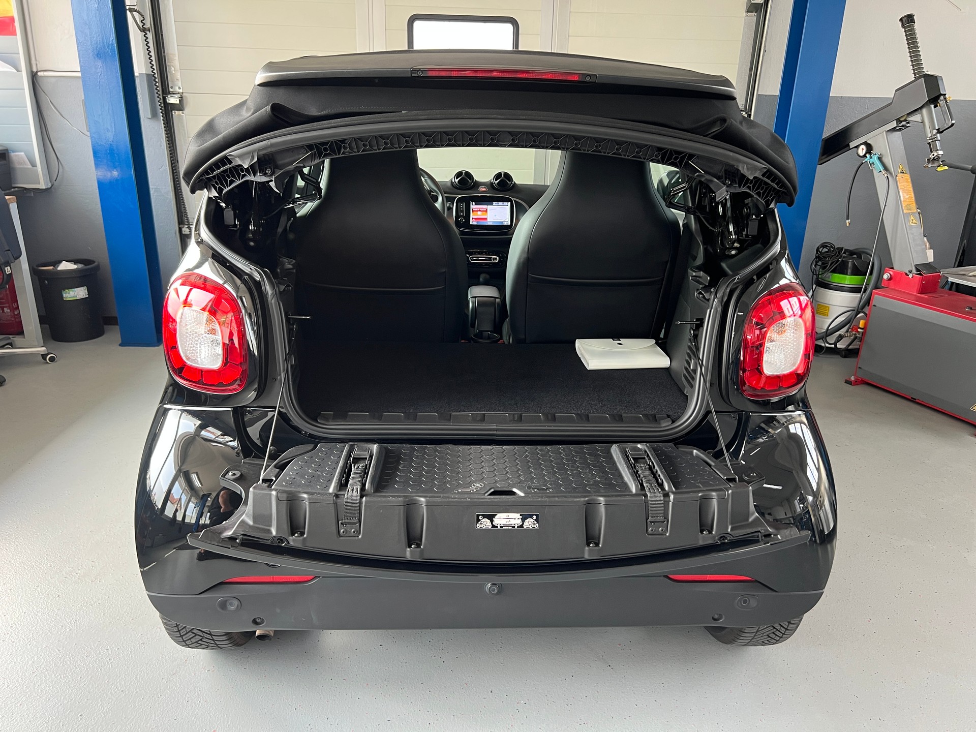 SMART fortwo prime twinmatic-image-9