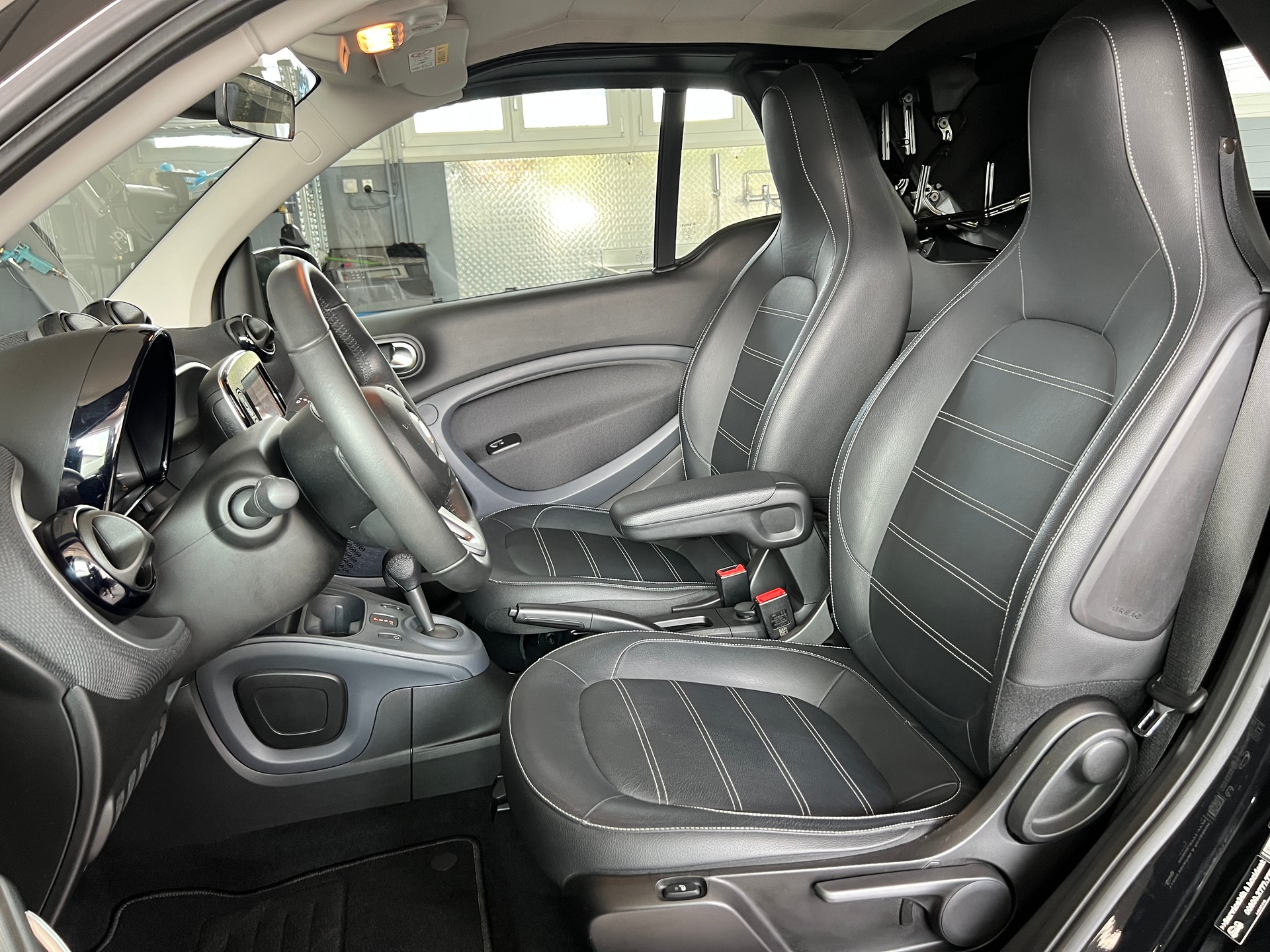 SMART fortwo prime twinmatic-image-6