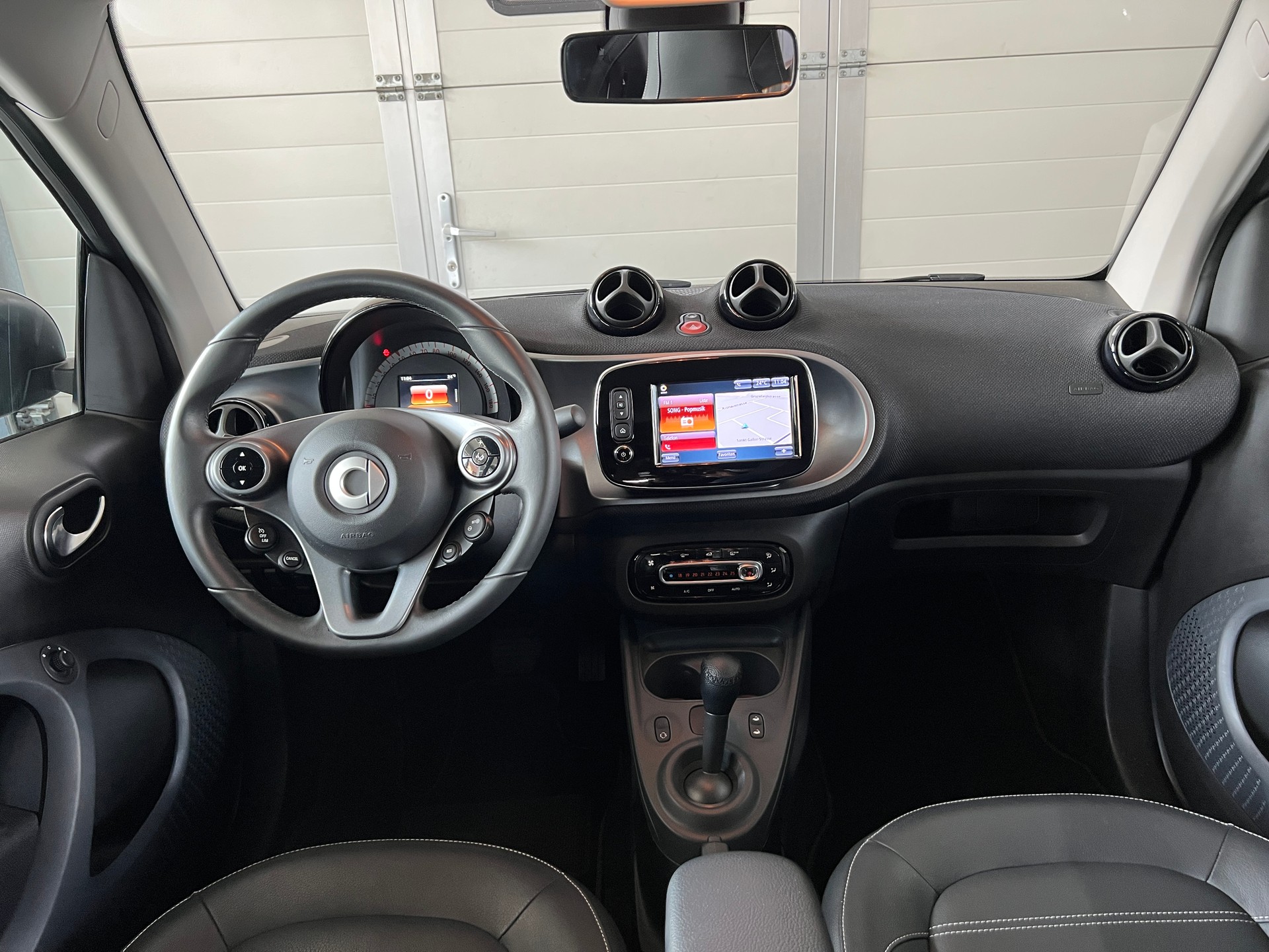 SMART fortwo prime twinmatic-image-8