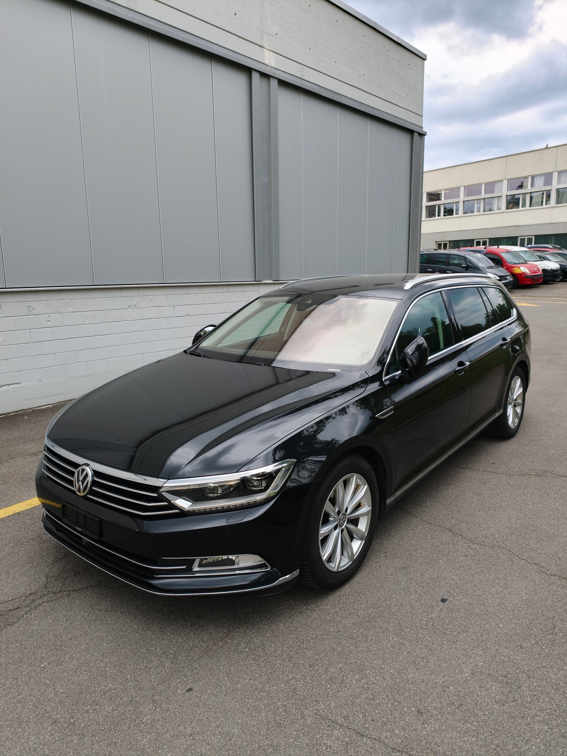 VW Passat Variant 2.0 TDI BMT Highline DSG 4Motion-image-0